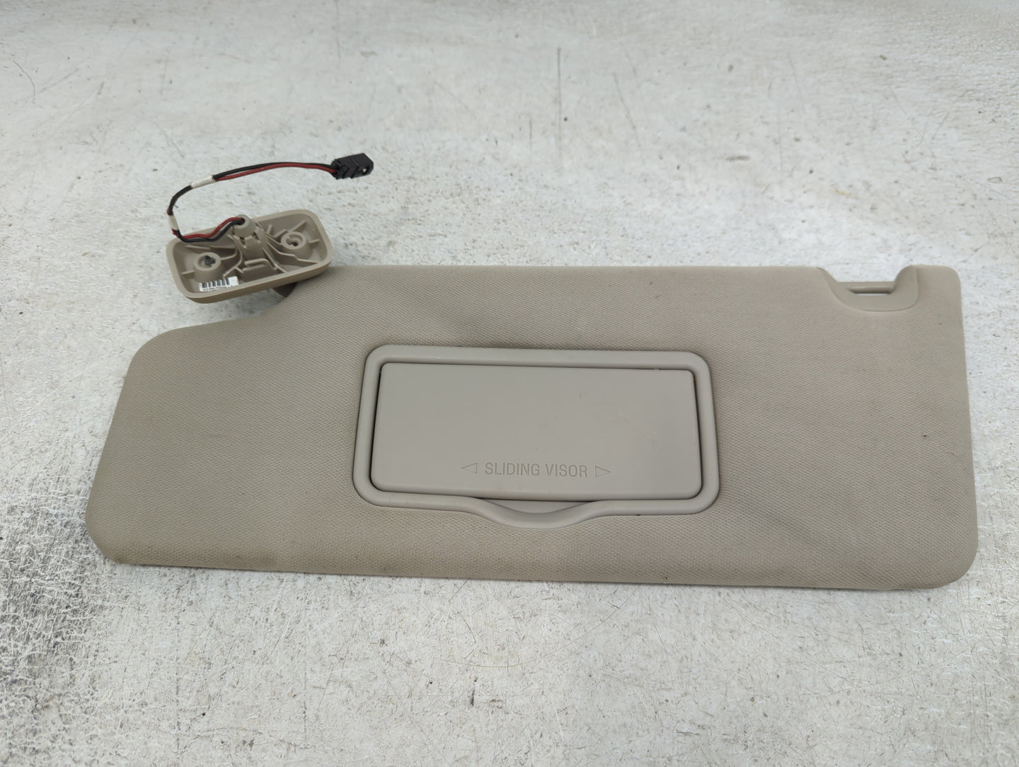 2009-2010 Ford F-150 Sun Visor Shade Replacement Driver Left Mirror Fits Fits 2009 2010 OEM Used Auto Parts - Oemusedautopar