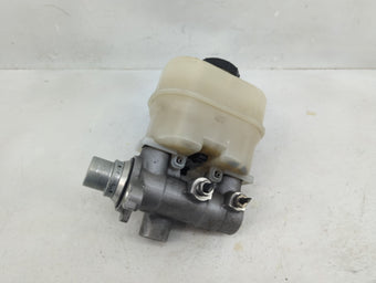 compare product 2009-2009 Ford F-150 Brake Master Cylinder 1376953