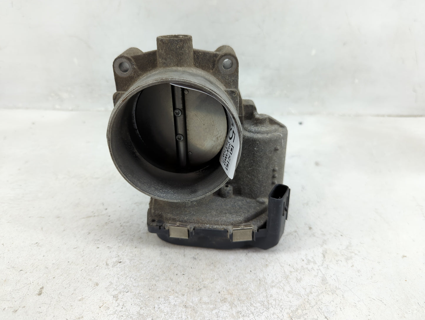 2009-2010 Ford F-150 Throttle Body P/N:9L3E-9F991-FA Fits Fits 2009 2010 OEM Used Auto Parts - Oemusedautoparts1.com
