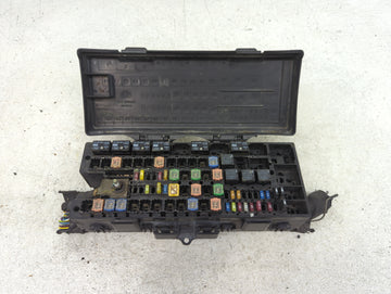 2009-2010 Ford F-150 Fusebox Fuse Box Panel Relay Module P/N:9L1T-14A003-AA Fits Fits 2009 2010 OEM Used Auto Parts