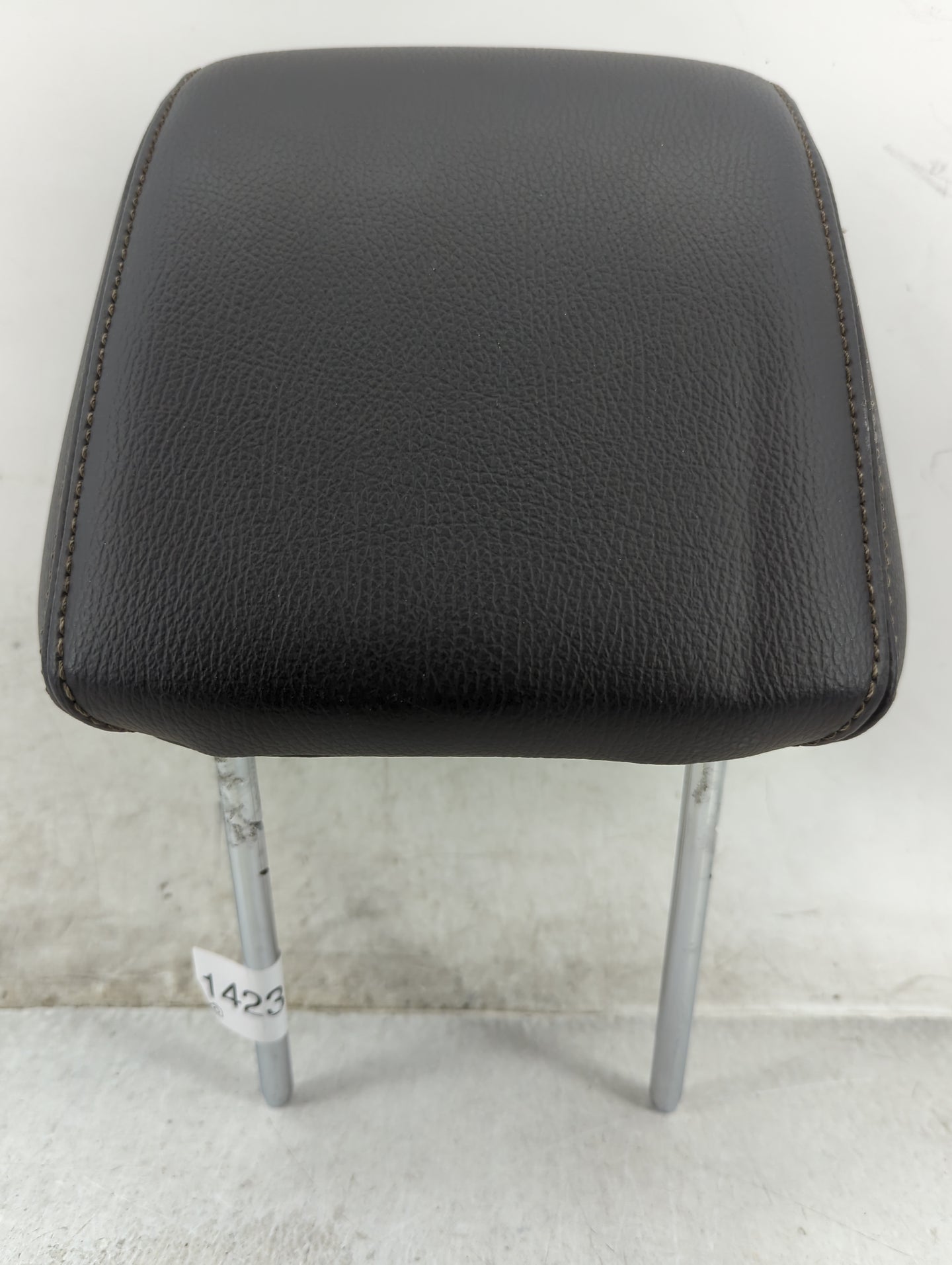 2009-2010 Ford F-150 Headrest Head Rest Front Driver Passenger Seat - Oemusedautoparts1.com