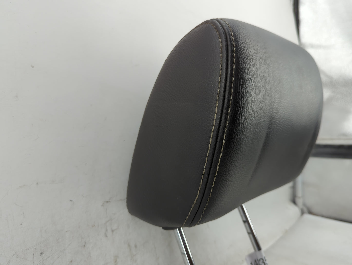 Ford F-150 Headrest Head Rest Front Driver Passenger Seat Black - Oemusedautoparts1.com