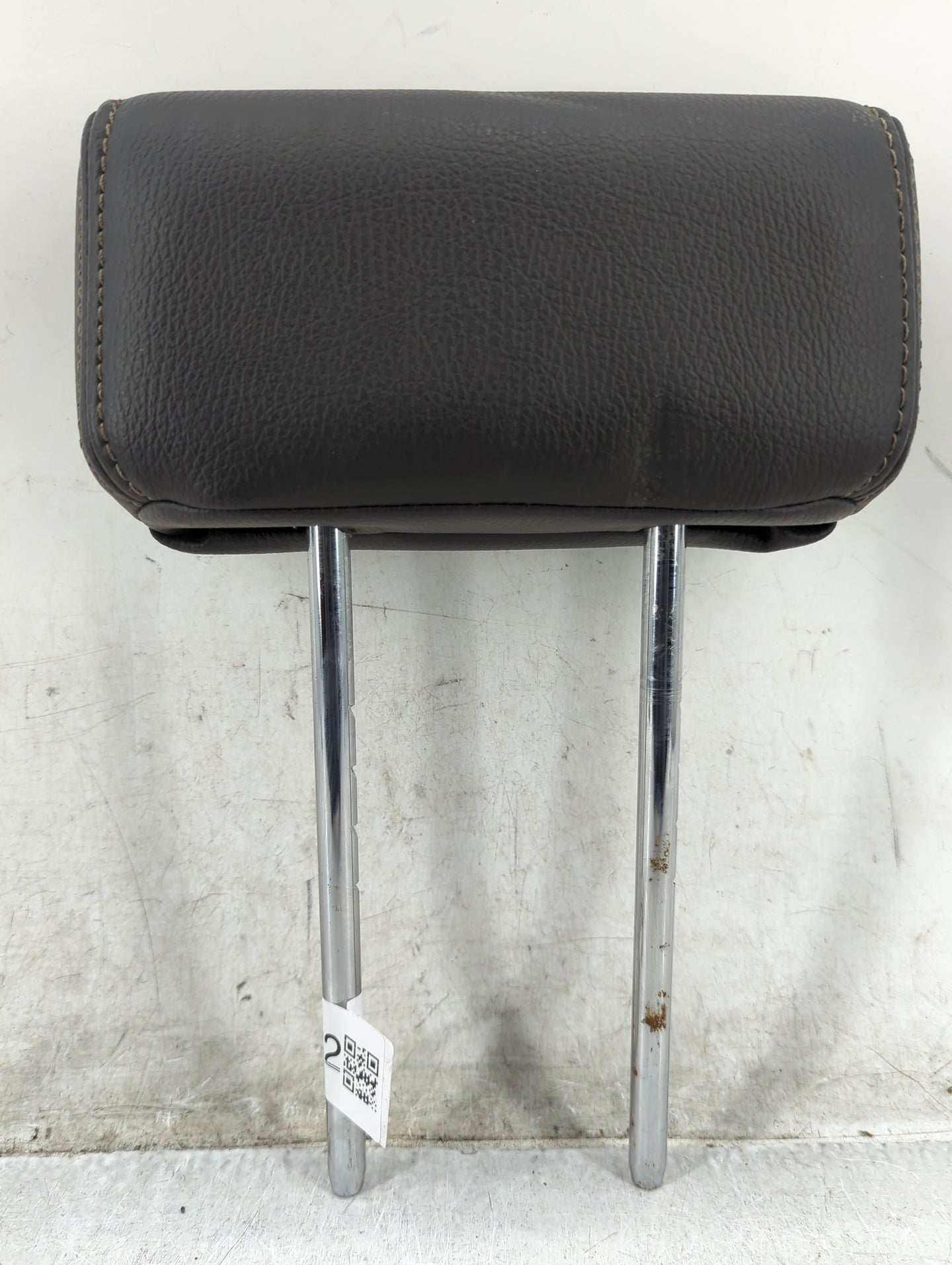 2009-2010 Ford F-150 Headrest Head Rest Rear Seat Fits Fits 2009 2010 OEM Used Auto Parts - Oemusedautoparts1.com
