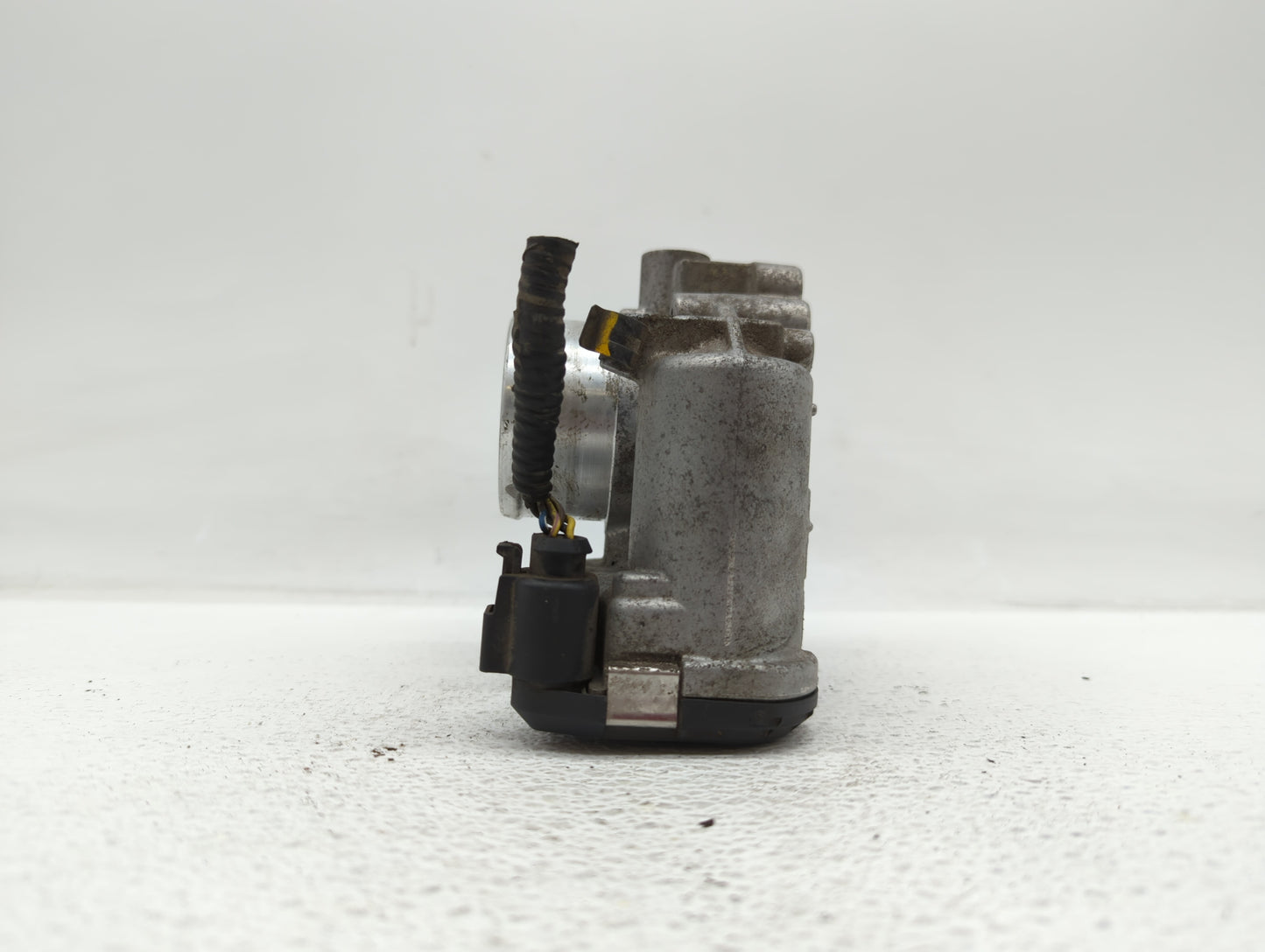 2007-2010 Ford F-150 Throttle Body P/N:7T4E-9F991-CA 7T4E-9F991-FA Fits Fits 2007 2008 2009 2010 2011 2012 2013 2014 OEM Use