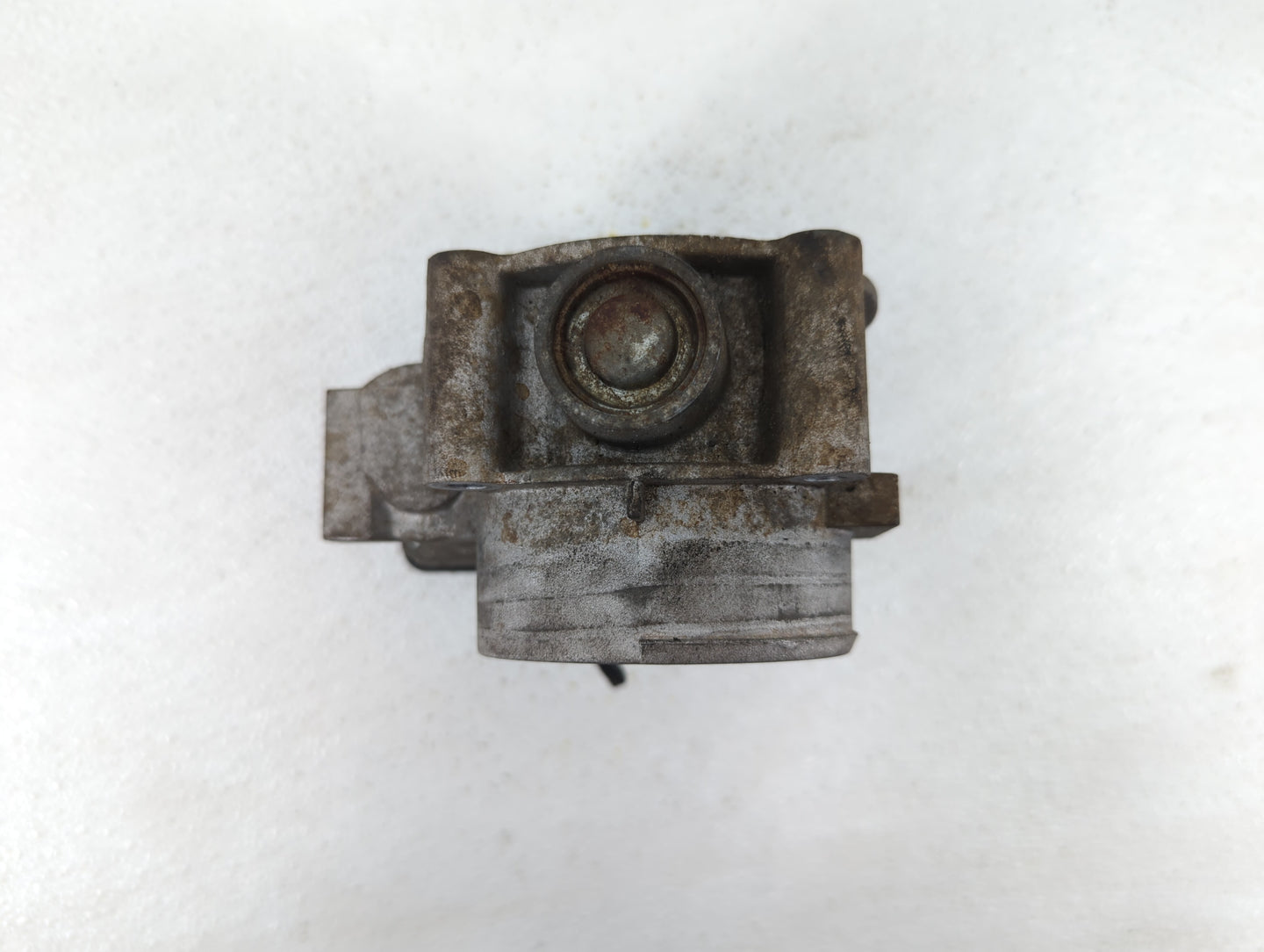 2007-2010 Ford F-150 Throttle Body P/N:7T4E-9F991-FA 7T4E-9F991-GA Fits Fits 2007 2008 2009 2010 2011 2012 2013 2014 OEM Use