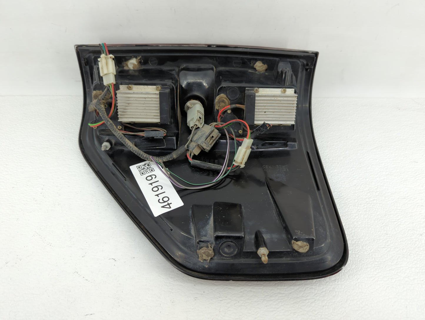 2004-2009 Ford F-150 Tail Light Assembly Driver Left OEM P/N:SK1611-61508 Fits Fits 2004 2005 2006 2007 2008 2009 OEM Used A