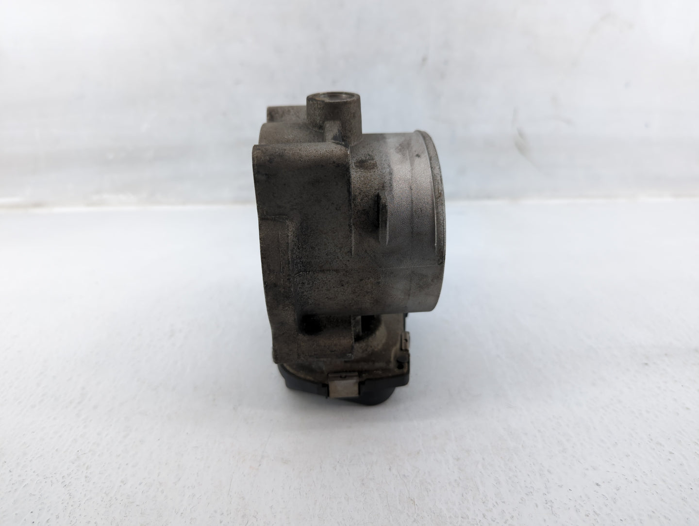 2009-2010 Ford F-150 Throttle Body P/N:9L3E-9F9991-FA Fits Fits 2009 2010 OEM Used Auto Parts - Oemusedautoparts1.com