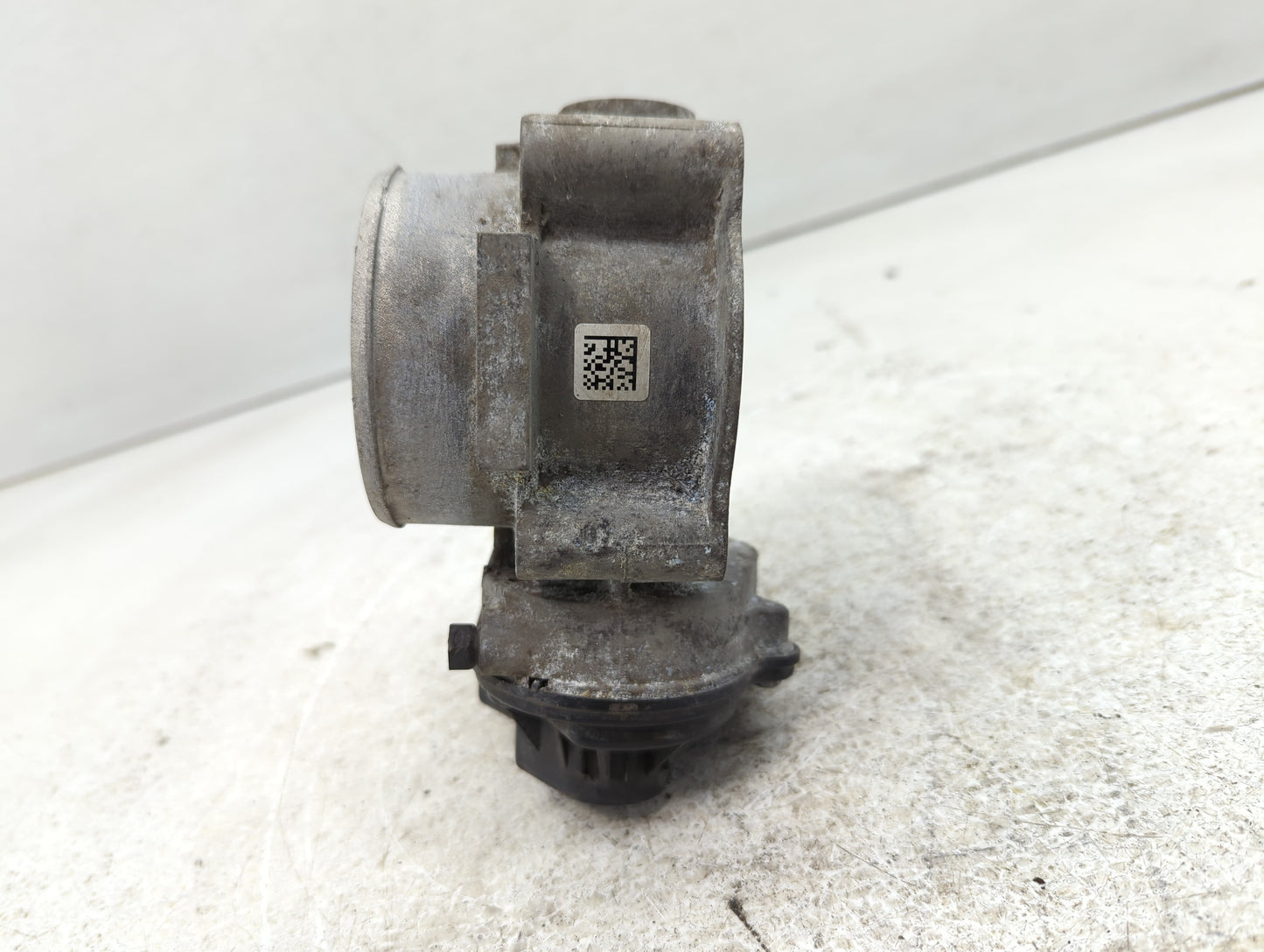 2007-2010 Ford F-150 Throttle Body P/N:7T4E-9F991-FA Fits Fits 2007 2008 2009 2010 2011 2012 2013 2014 OEM Used Auto Parts -