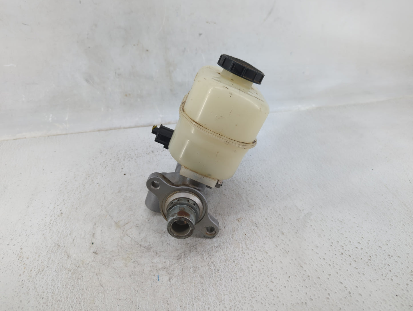 2009-2009 Ford F-150 Brake Master Cylinder - Oemusedautoparts1.com