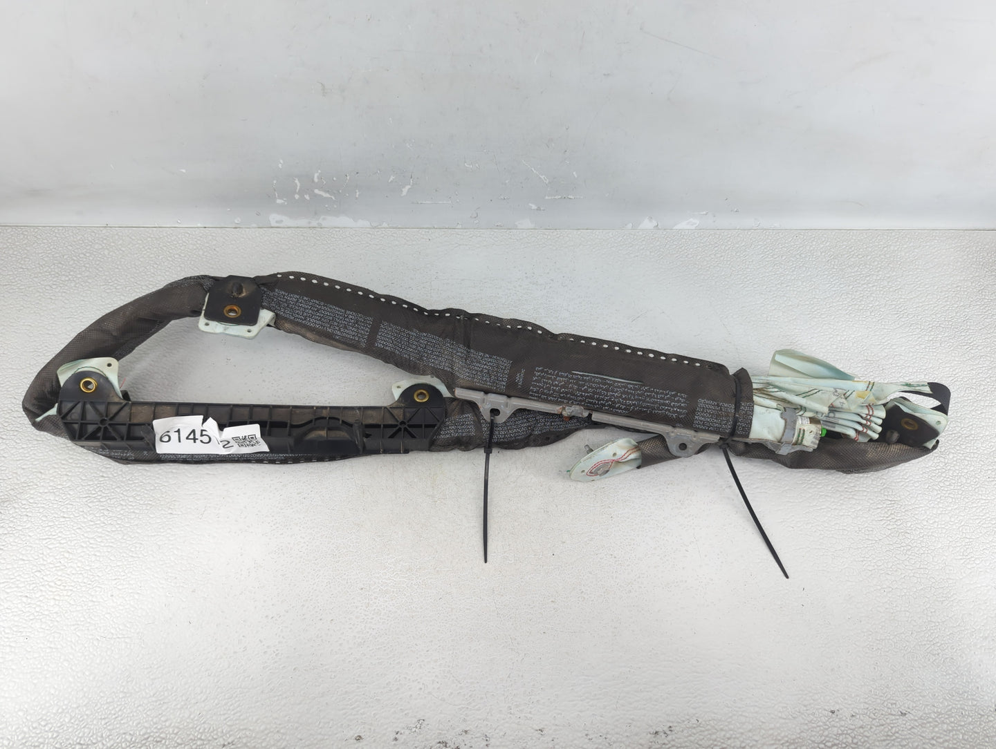 2009 Ford F-150 Air Bag Driver Left Steering Wheel Mounted P/N:92220645 Fits OEM Used Auto Parts - Oemusedautoparts1.com