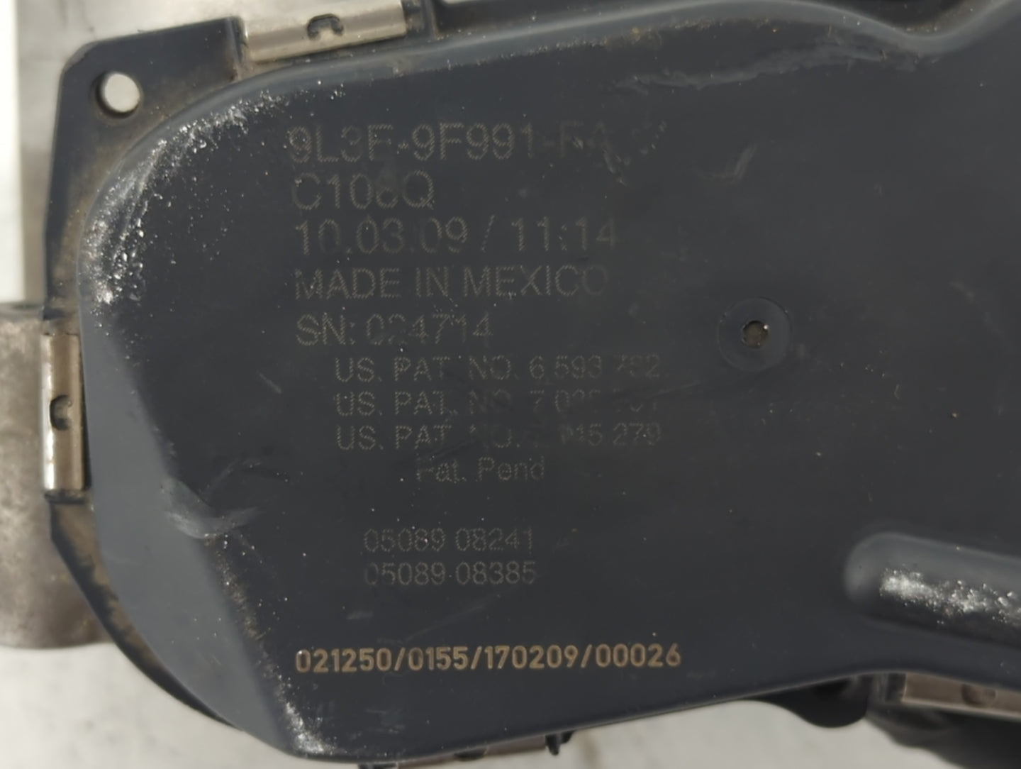 2009-2010 Ford F-150 Throttle Body P/N:9L3E-9F991-FA Fits Fits 2009 2010 OEM Used Auto Parts - Oemusedautoparts1.com