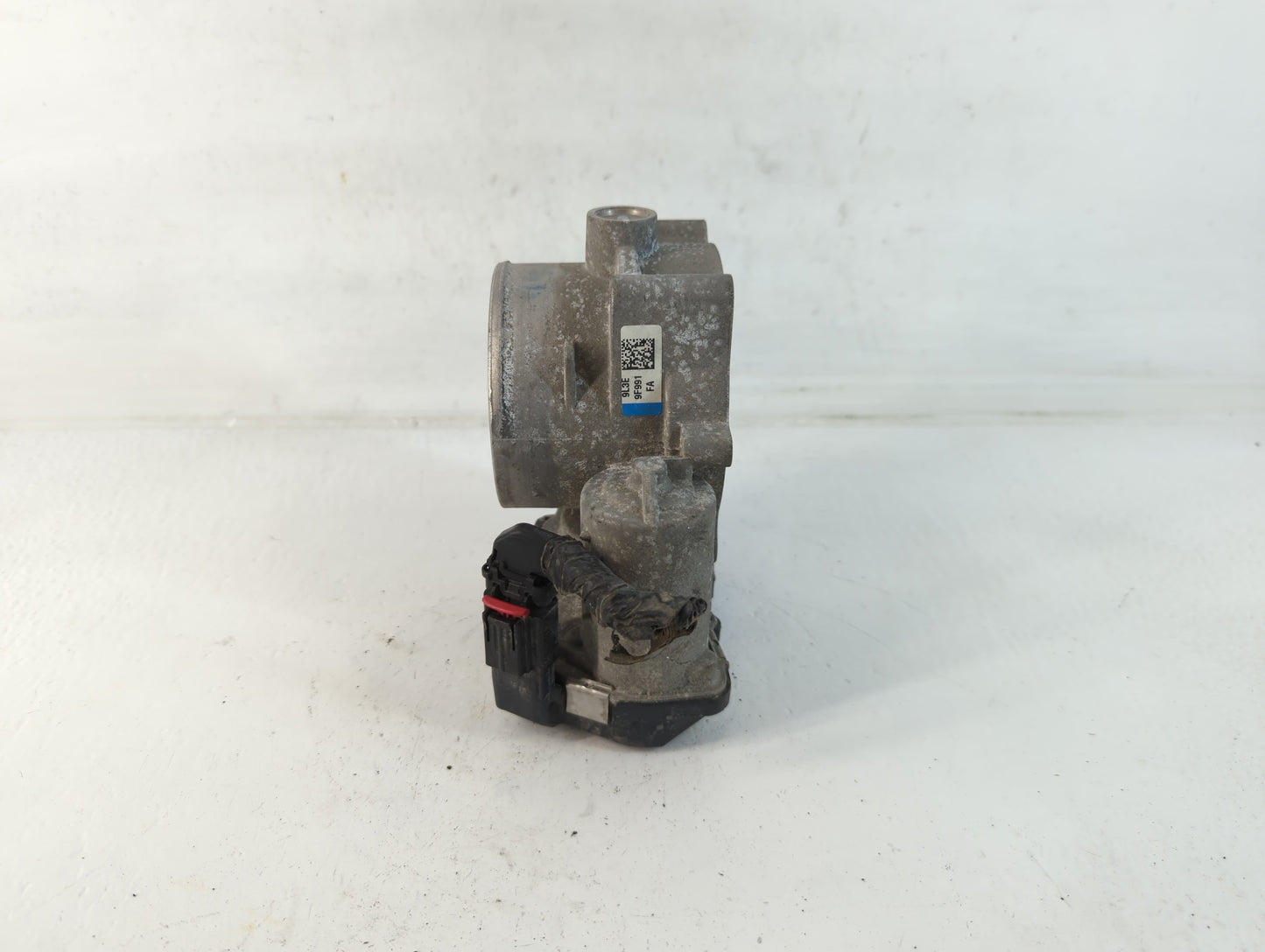 2009-2010 Ford F-150 Throttle Body P/N:9L3E-9F991-FA Fits Fits 2009 2010 OEM Used Auto Parts - Oemusedautoparts1.com