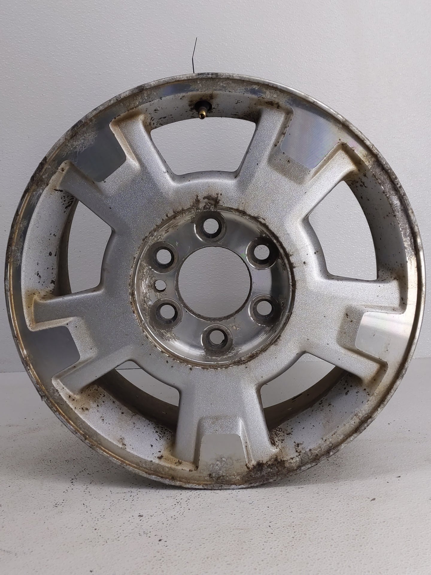 2009-2014 Ford F-150 Oem Wheel Rim 803517 - Oemusedautoparts1.com