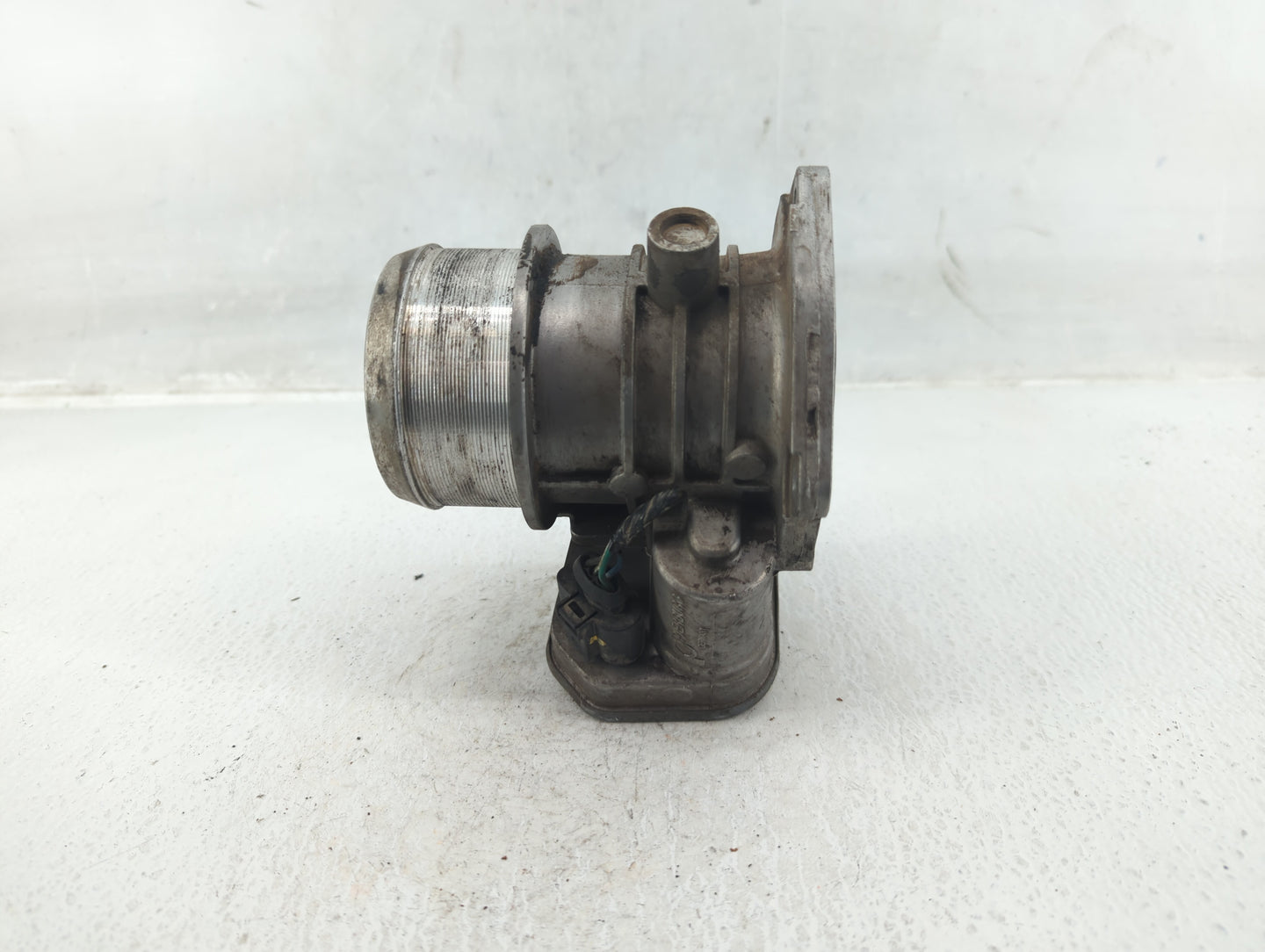 2008-2010 Ford F-250 Super Duty Throttle Body P/N:1848697C2 Fits Fits 2008 2009 2010 OEM Used Auto Parts - Oemusedautoparts1