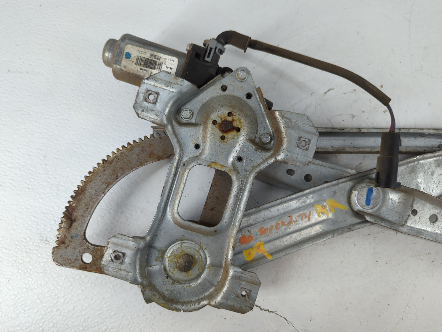 1999-2012 Ford F-250 Super Duty Window Regulator Right Passenger Rear - Oemusedautoparts1.com