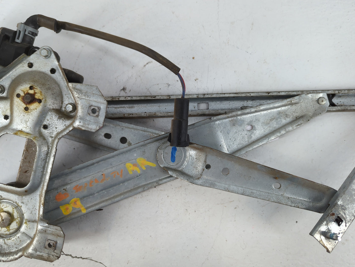 1999-2012 Ford F-250 Super Duty Window Regulator Right Passenger Rear - Oemusedautoparts1.com