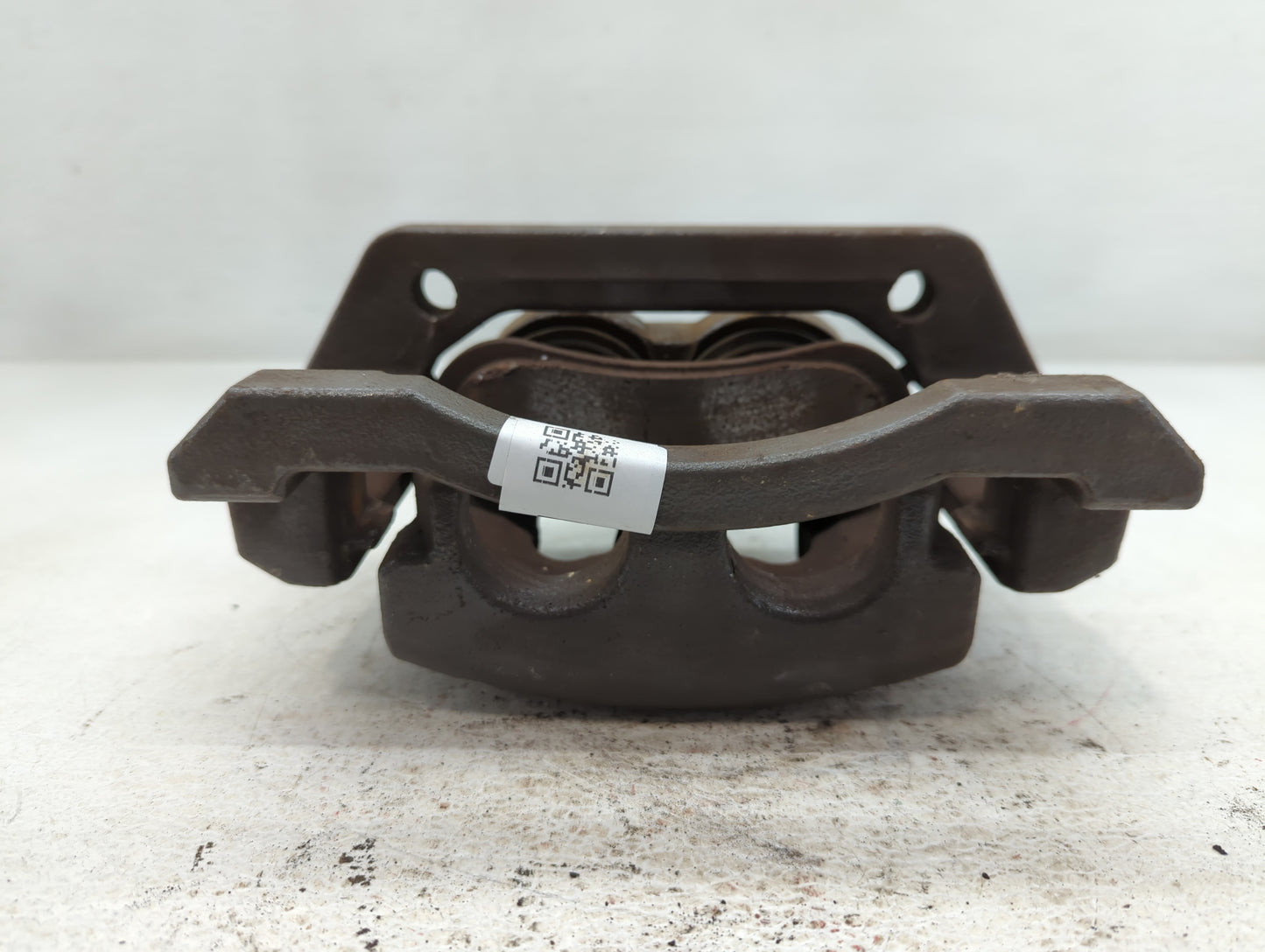 2005-2012 Ford F-350 Super Duty Rear Driver Left Brake Caliper - Oemusedautoparts1.com