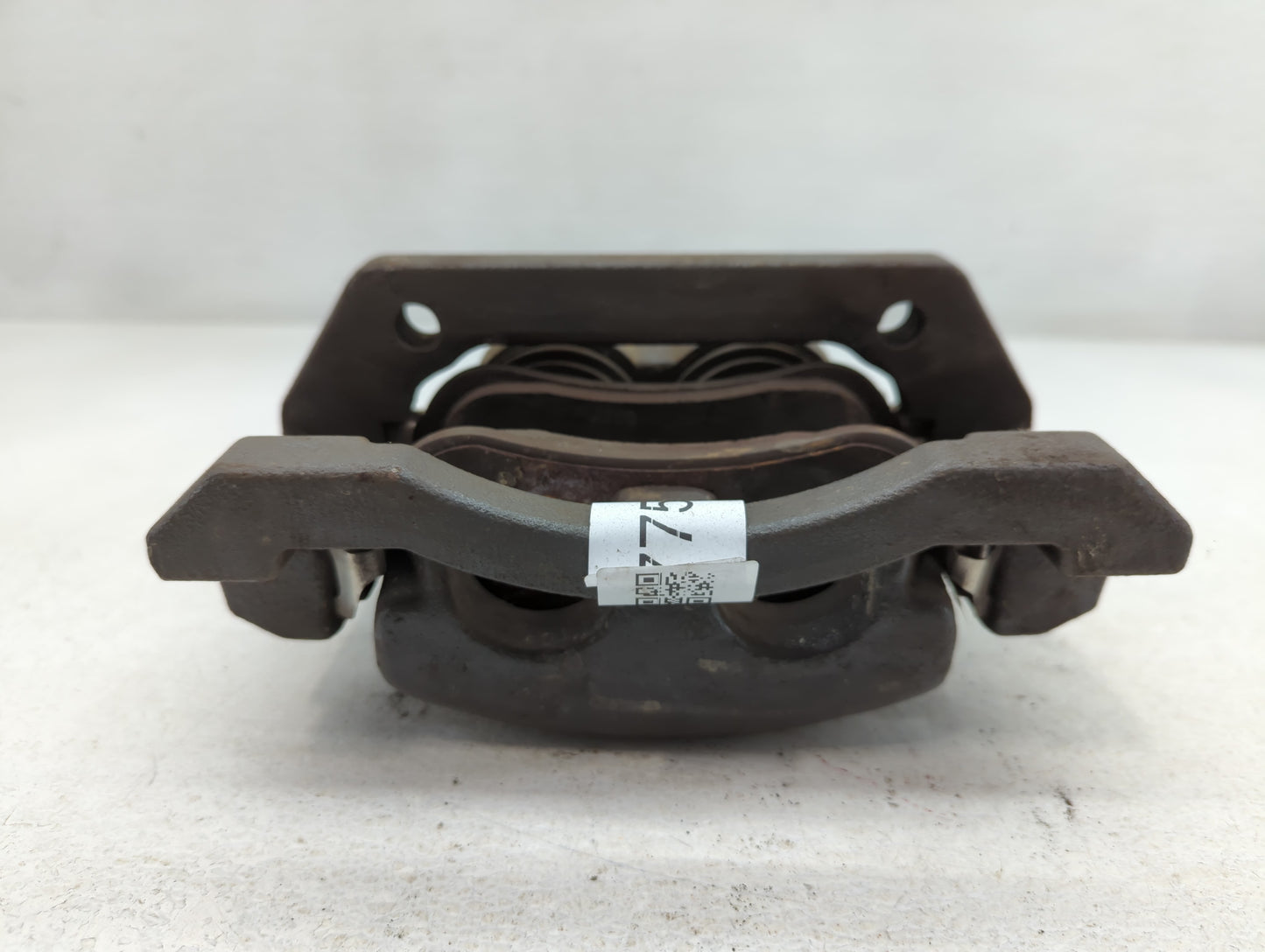 2008-2012 Ford F-350 Super Duty Front Driver Left Brake Caliper - Oemusedautoparts1.com
