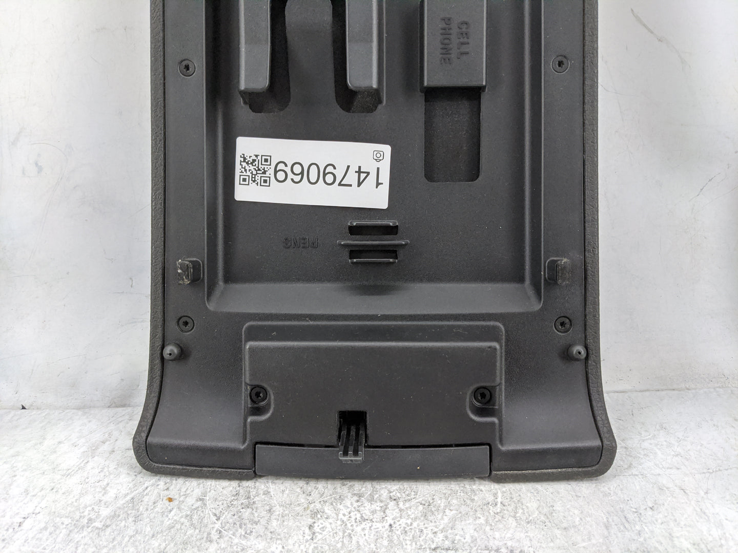 2009 Ford F150 Center Console Armrest Cover Lid Fits OEM Used Auto Parts - Oemusedautoparts1.com