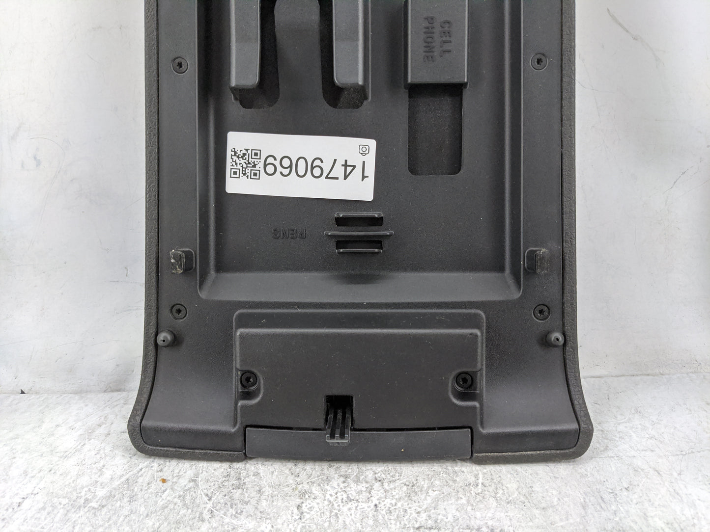 2009 Ford F150 Center Console Armrest Cover Lid Fits OEM Used Auto Parts - Oemusedautoparts1.com