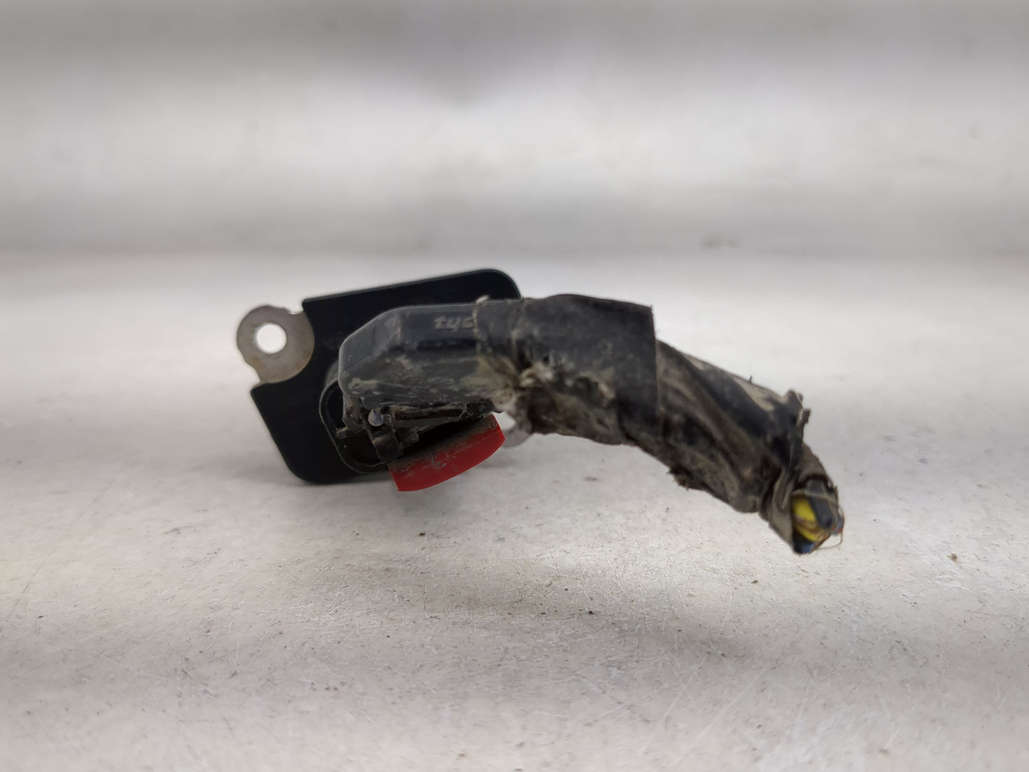 Ford F150 Mass Air Flow Meter Maf 1485567 - Oemusedautoparts1.com
