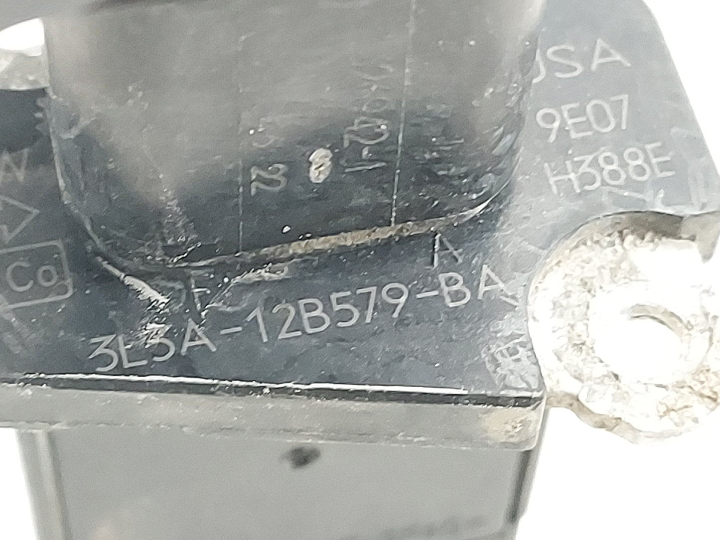 Ford F150 Mass Air Flow Meter Maf 1485922 - Oemusedautoparts1.com