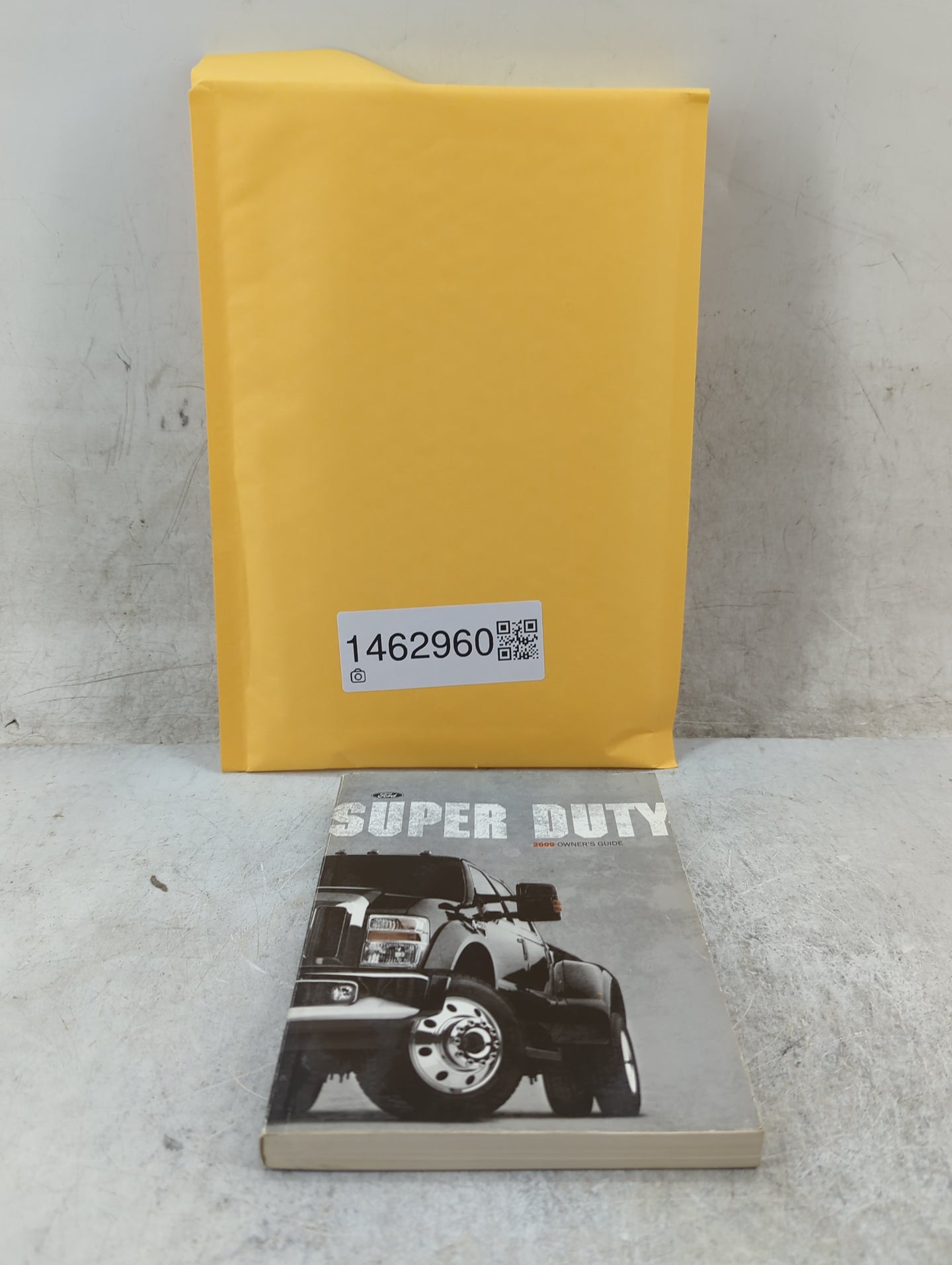 2009 Ford F350sd Owners Manual Book Guide P/N:9C3J19A321AB OEM Used Auto Parts - Oemusedautoparts1.com