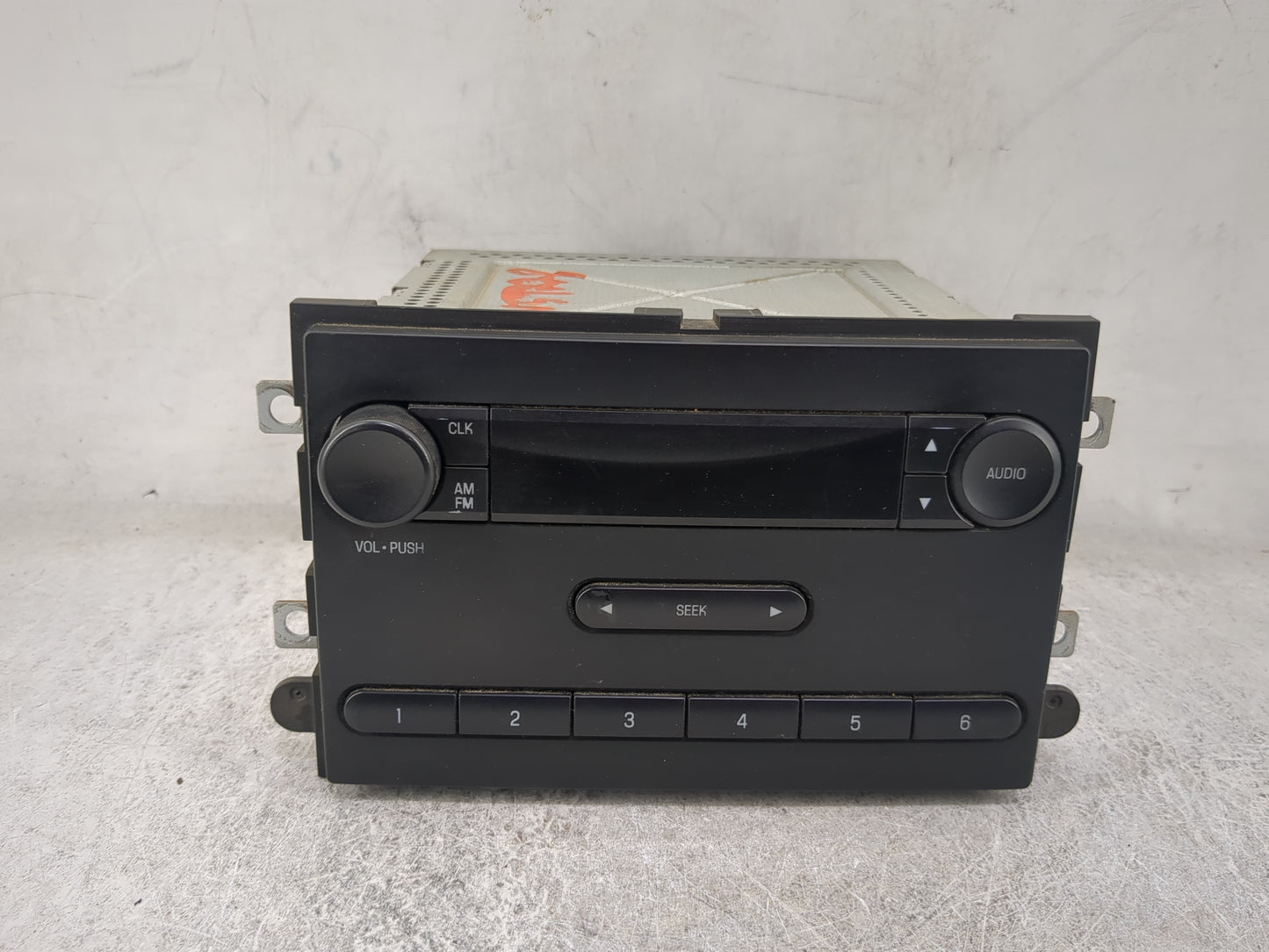 2009 Ford F350sd Radio AM FM Cd Player Receiver Replacement P/N:8C3T-18K810-AB Fits Fits 2008 OEM Used Auto Parts - Oemuseda