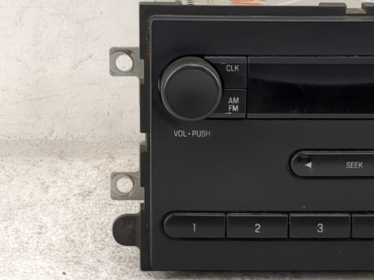 2009 Ford F350sd Radio AM FM Cd Player Receiver Replacement P/N:8C3T-18K810-AB Fits Fits 2008 OEM Used Auto Parts - Oemuseda