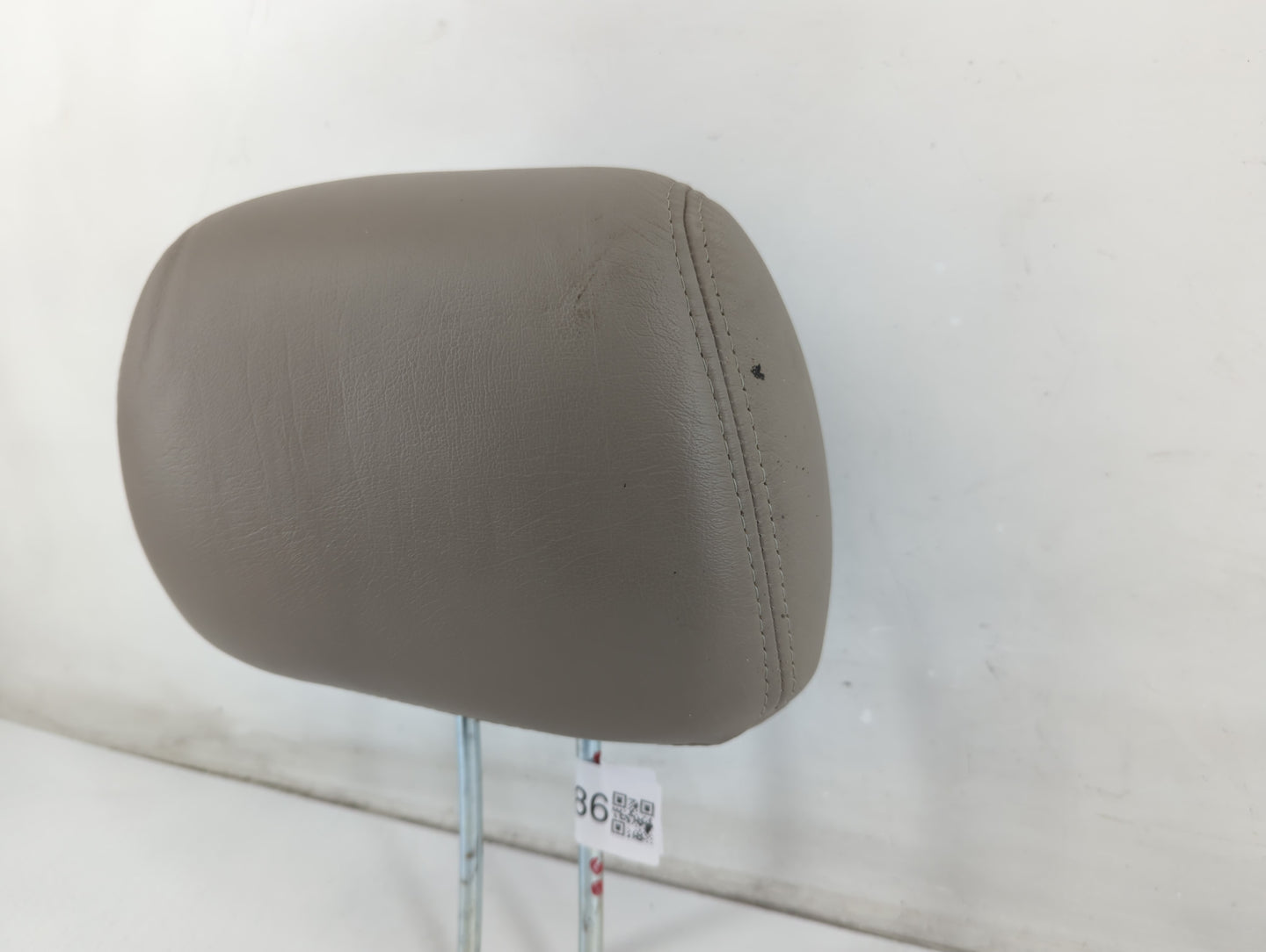 2009-2012 Ford Flex Headrest Head Rest Front Driver Passenger Seat Fits Fits 2009 2010 2011 2012 OEM Used Auto Parts - Oemus