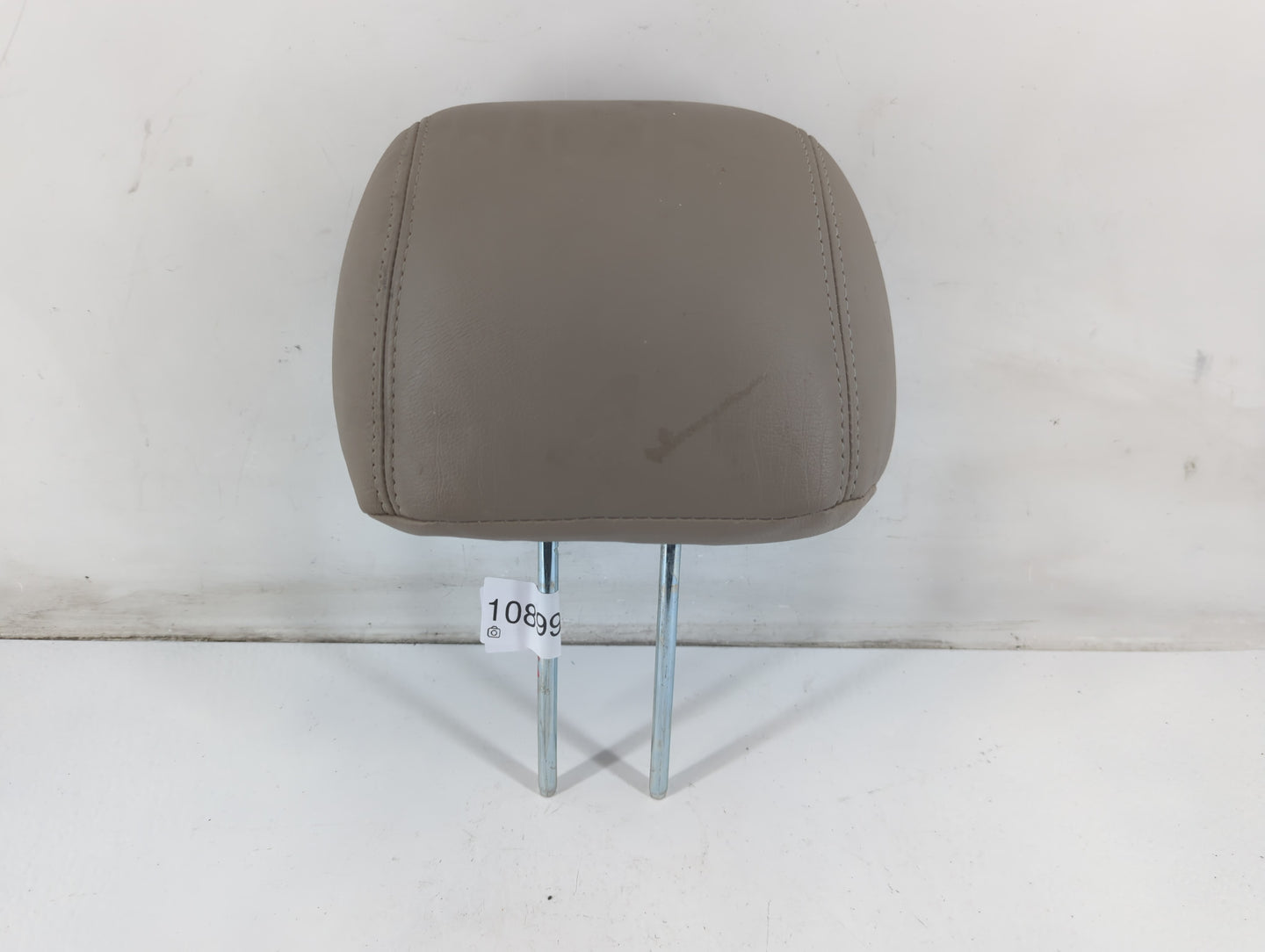 2009-2012 Ford Flex Headrest Head Rest Front Driver Passenger Seat Fits Fits 2009 2010 2011 2012 OEM Used Auto Parts - Oemus