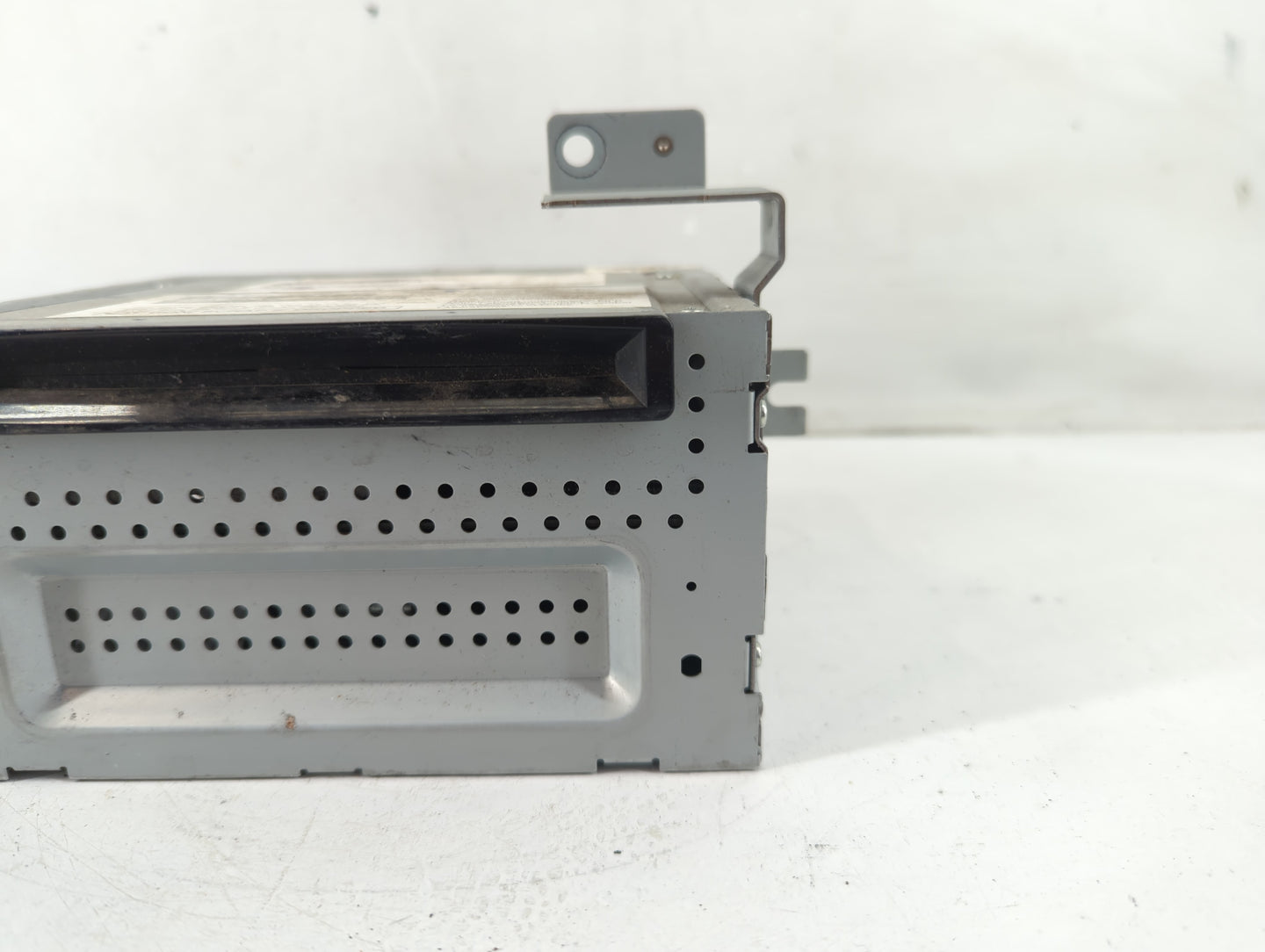 2009 Ford Flex Radio AM FM Cd Player Receiver Replacement P/N:(1p)NAU-4201 Fits OEM Used Auto Parts - Oemusedautoparts1.com