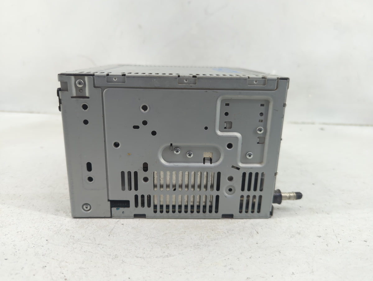 2009 Ford Flex Radio AM FM Cd Player Receiver Replacement P/N:8A8T-19C159-AK OEM Used Auto Parts - Oemusedautoparts1.com