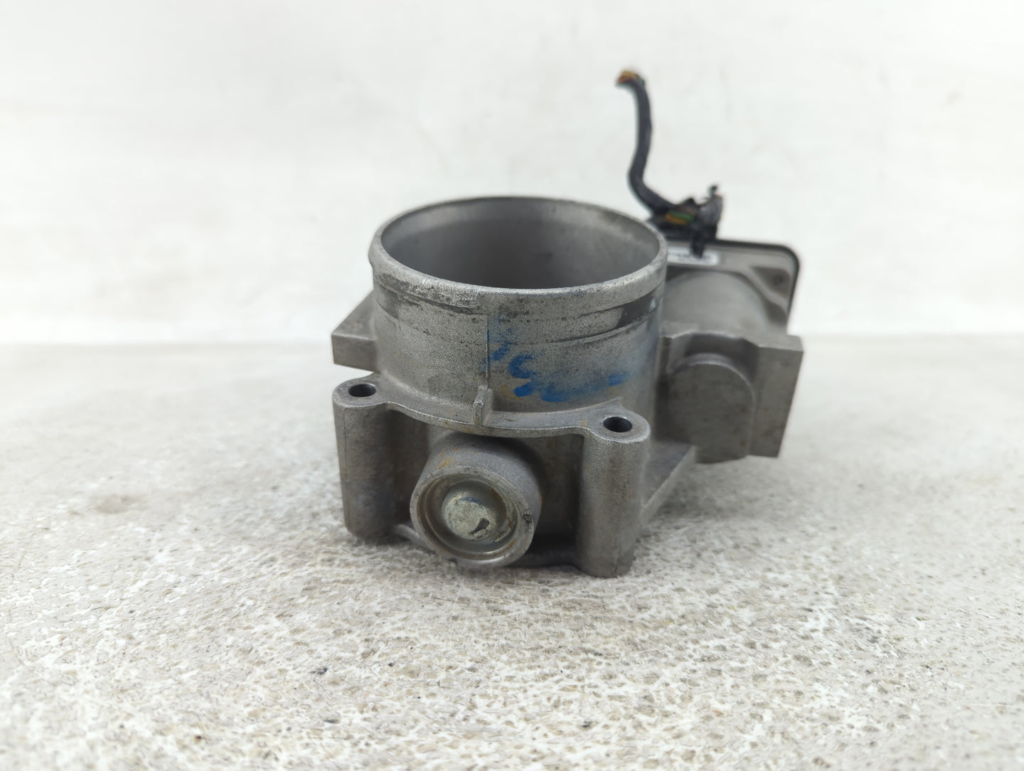 2009-2012 Ford Flex Throttle Body Fits Fits 2007 2008 2009 2010 2011 2012 2013 2014 OEM Used Auto Parts - Oemusedautoparts1.
