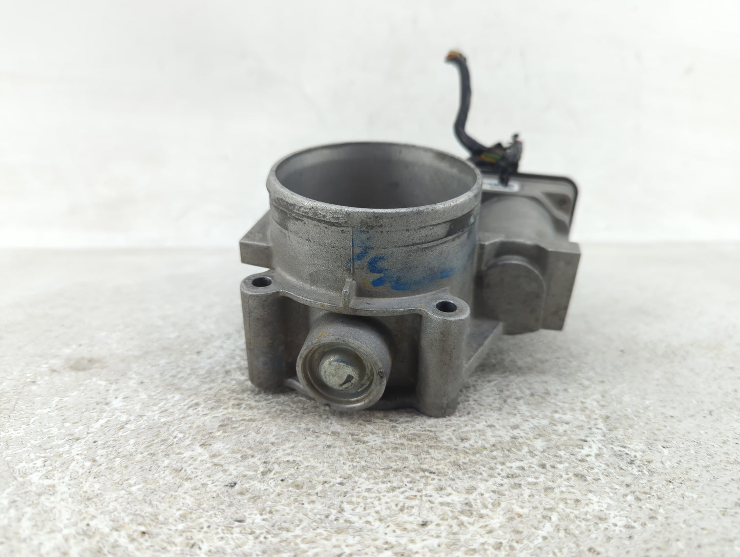 2009-2012 Ford Flex Throttle Body Fits Fits 2007 2008 2009 2010 2011 2012 2013 2014 OEM Used Auto Parts - Oemusedautoparts1.