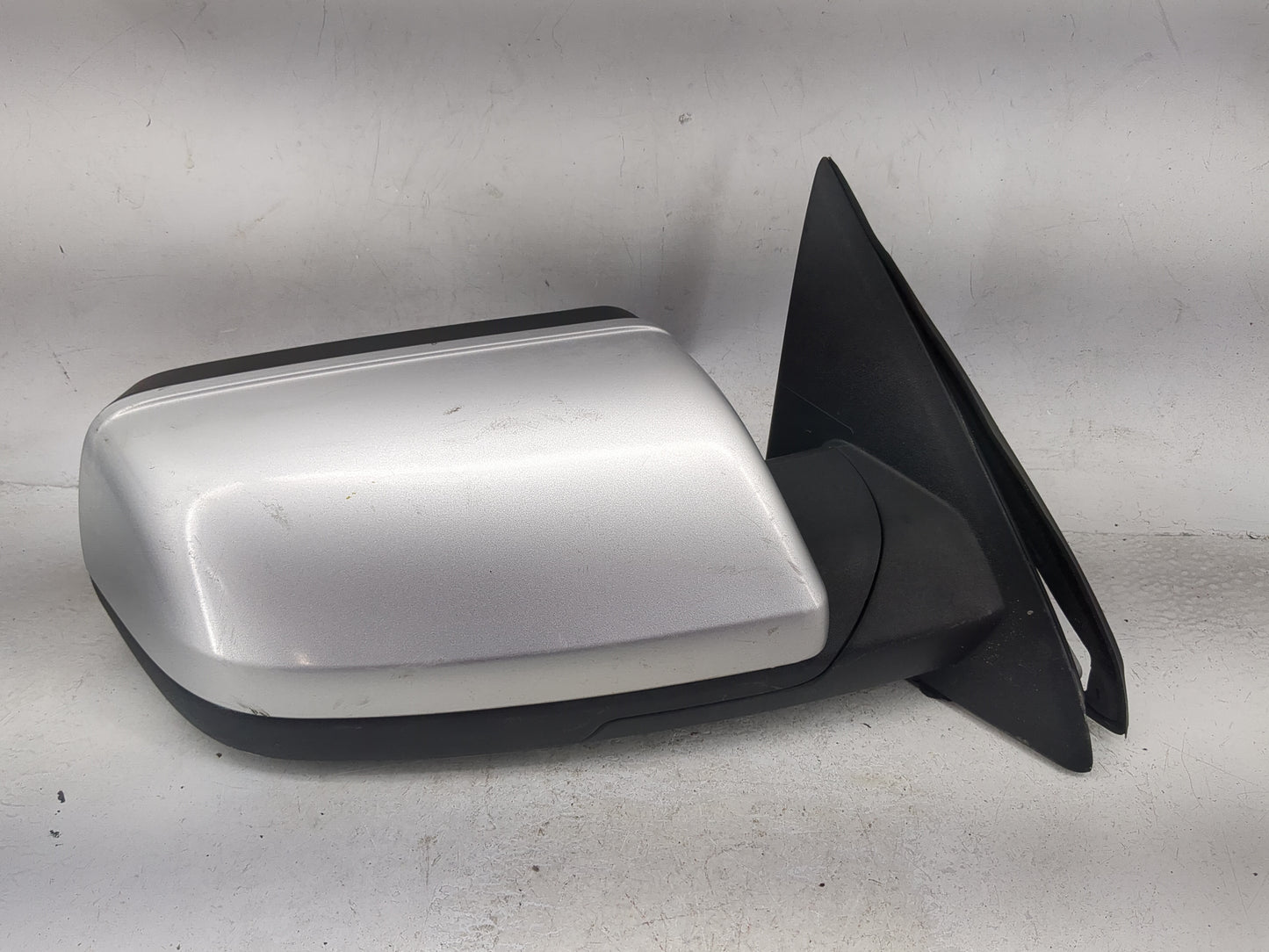 2009-2012 Ford Flex Passenger Side View Mirror - Right Door Mirror OEM Used - Oemusedautoparts1.com