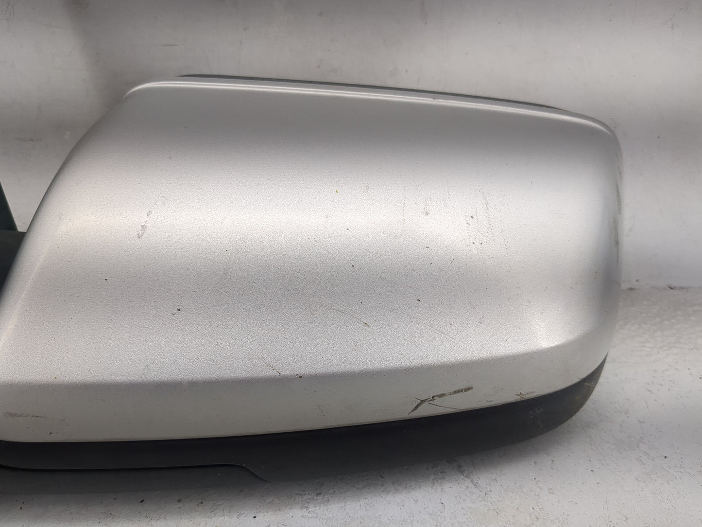 2009-2012 Ford Flex Driver Side View Mirror - Left Door Mirror OEM Used - Oemusedautoparts1.com