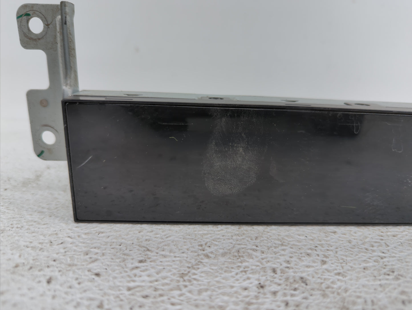 2009 Ford Flex Am Fm Cd Player Radio Receiver - Oemusedautoparts1.com