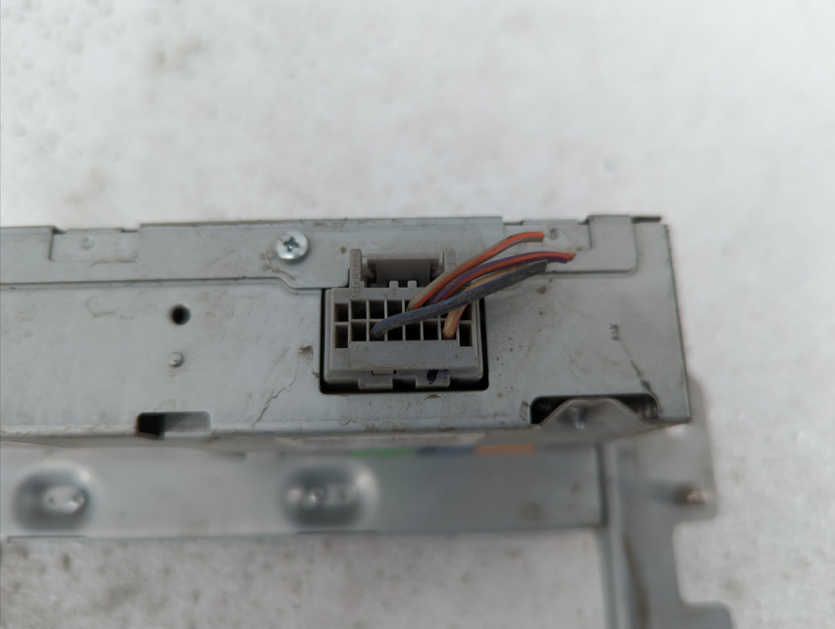 2009 Ford Flex Am Fm Cd Player Radio Receiver 346834 - Oemusedautoparts1.com