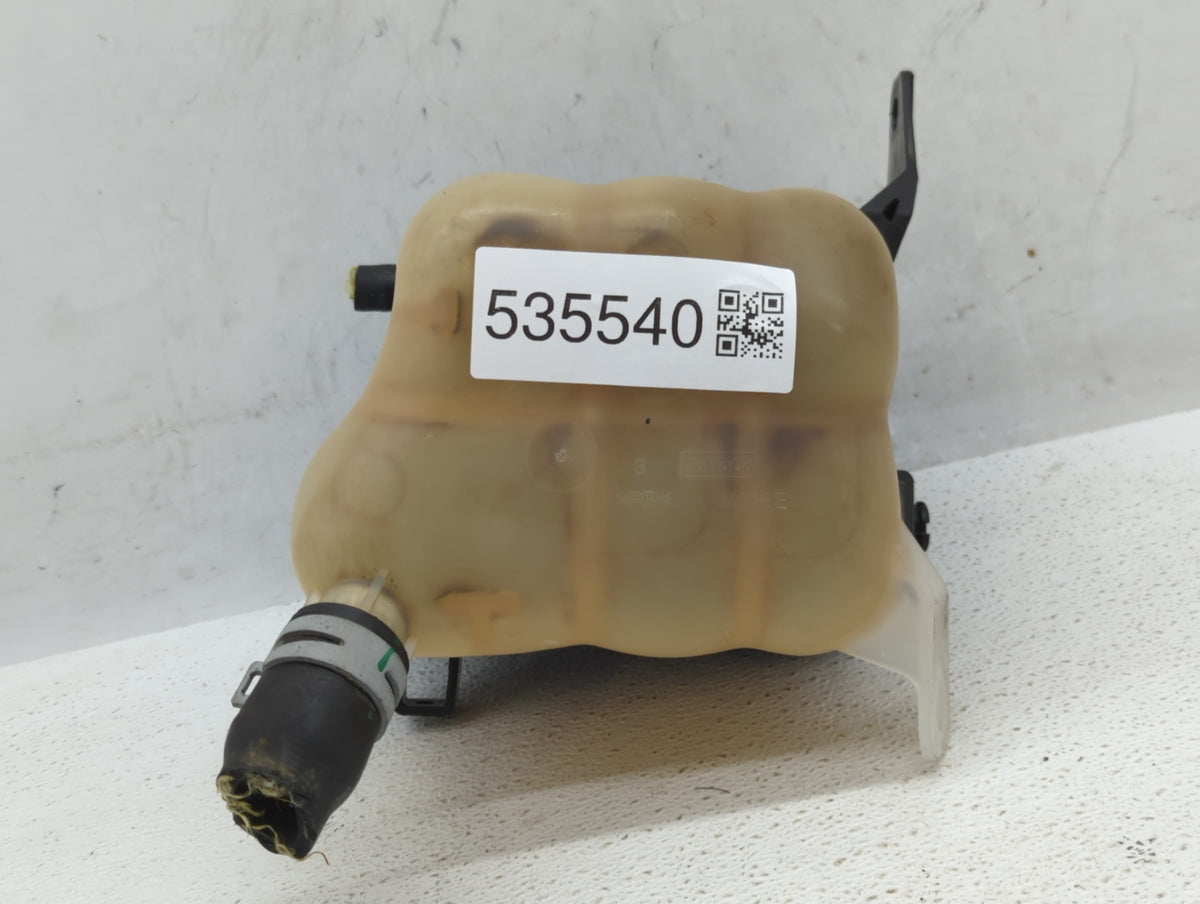 2009-2019 Ford Flex Radiator Coolant Overflow Expansion Tank Bottle 535540 - Oemusedautoparts1.com
