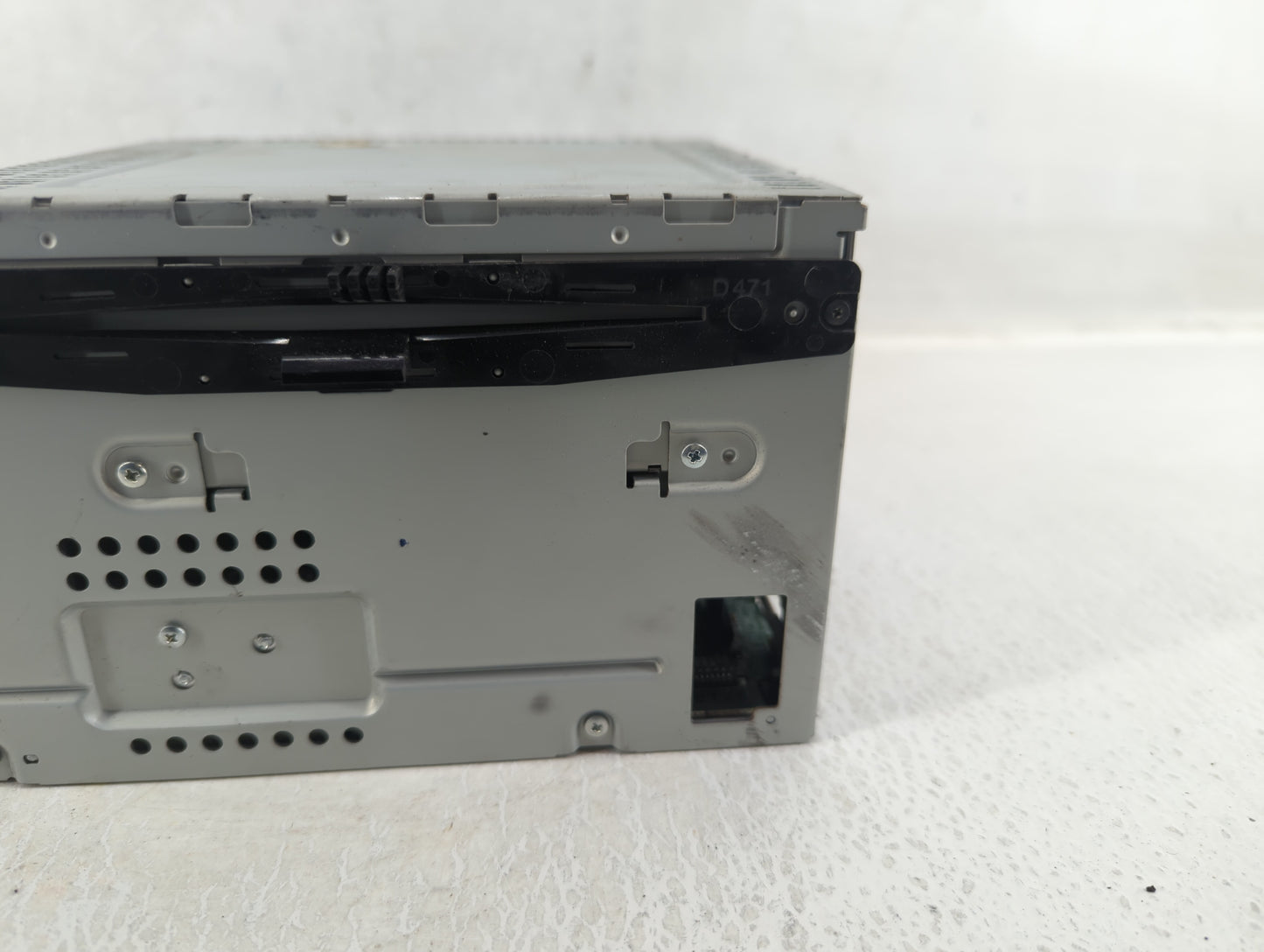 2009 Ford Flex Radio AM FM Cd Player Receiver Replacement P/N:8A8T-19C159-AK Fits OEM Used Auto Parts - Oemusedautoparts1.co