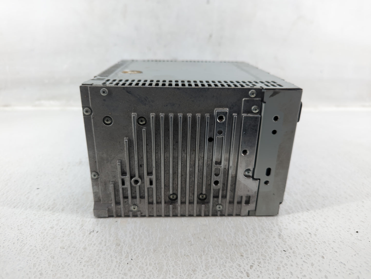 2009 Ford Flex Radio AM FM Cd Player Receiver Replacement P/N:8A8T-19C159-AK Fits OEM Used Auto Parts - Oemusedautoparts1.co