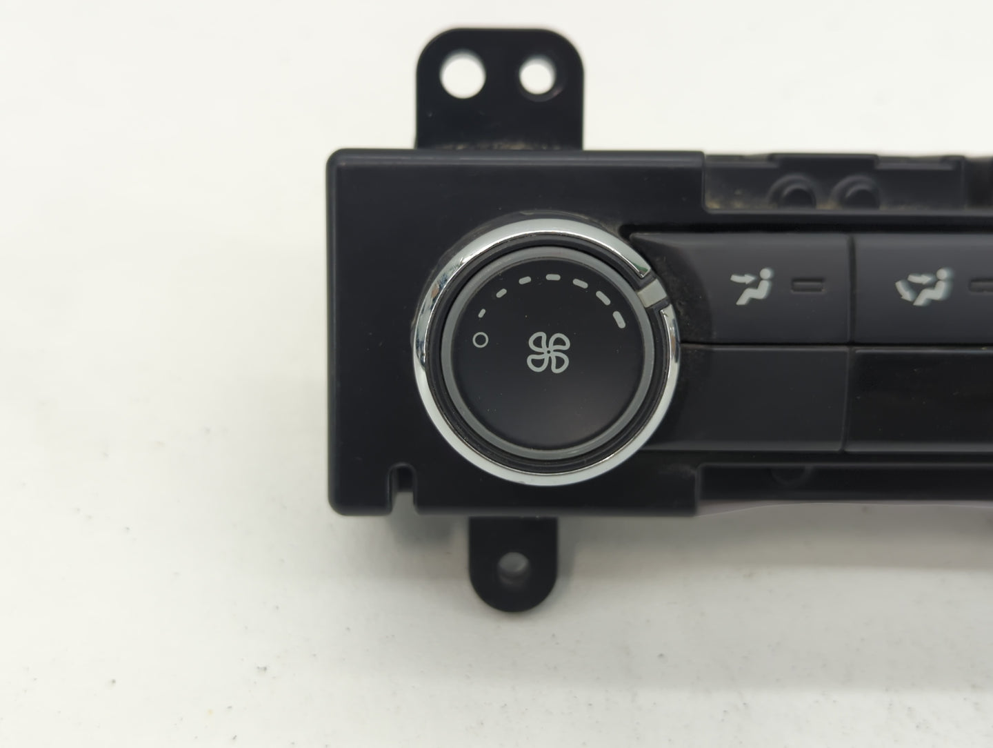 2009-2012 Ford Flex Climate Control Module Temperature AC/Heater Replacement P/N:8A83-19980-CB Fits Fits 2009 2010 2011 2012