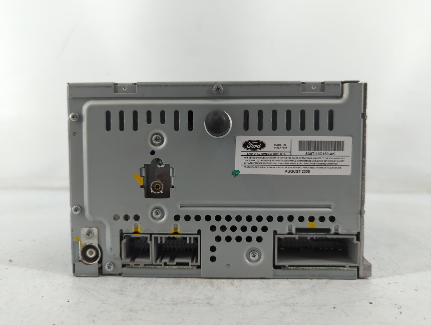2009 Ford Flex Radio AM FM Cd Player Receiver Replacement P/N:8A8T-19C159-AK Fits OEM Used Auto Parts - Oemusedautoparts1.co