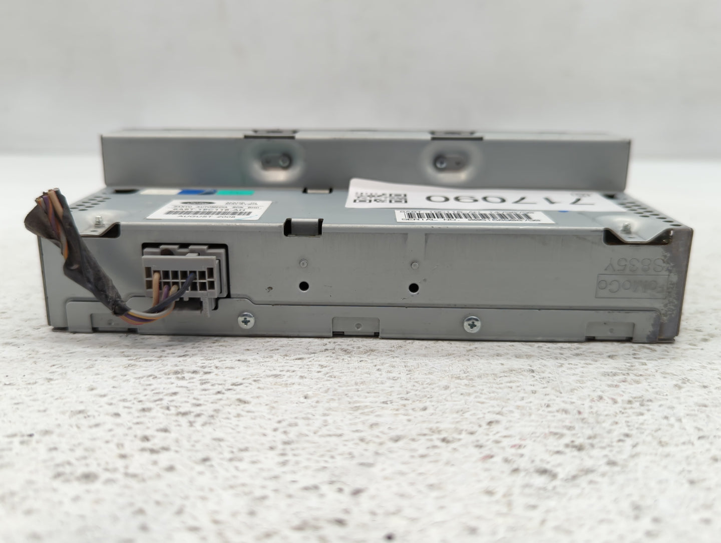 2009-2010 Ford Flex Am Fm Cd Player Radio Receiver - Oemusedautoparts1.com