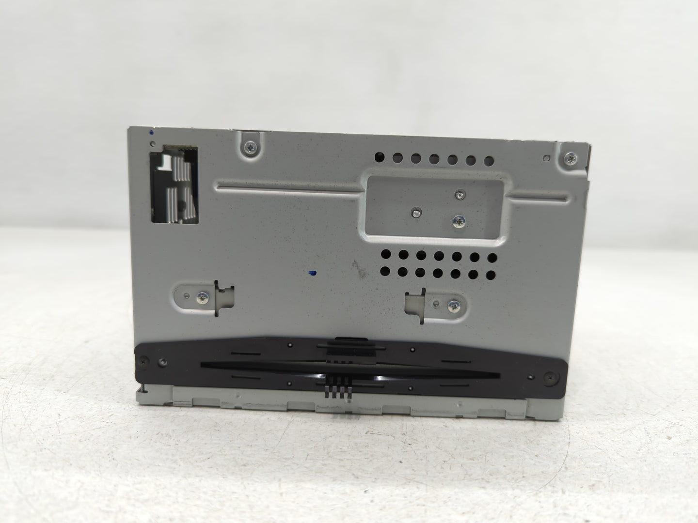 2009-2009 Ford Flex Am Fm Cd Player Radio Receiver - Oemusedautoparts1.com
