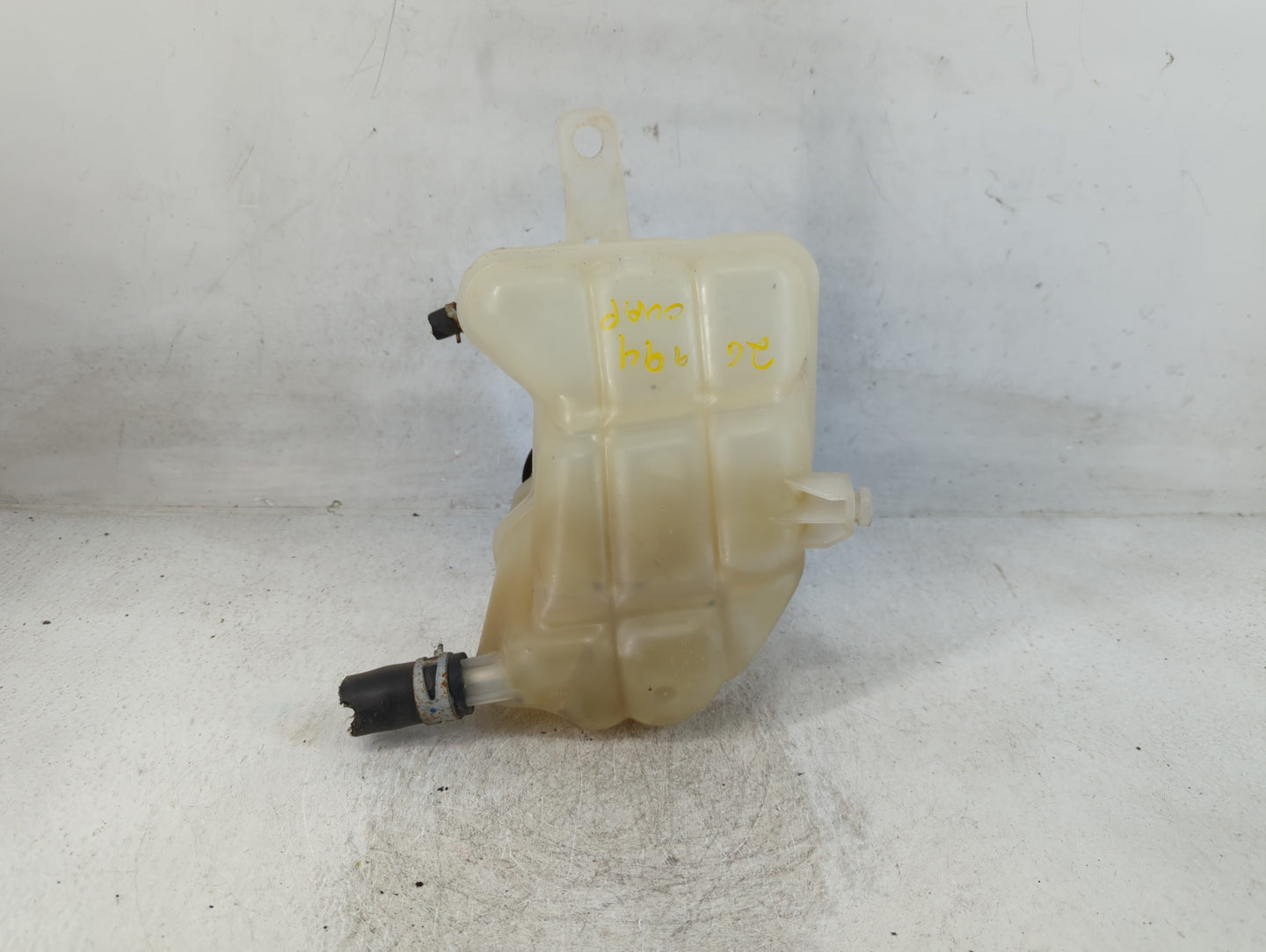 2009 Ford Flex Radiator Coolant Overflow Expansion Tank Bottle - Oemusedautoparts1.com