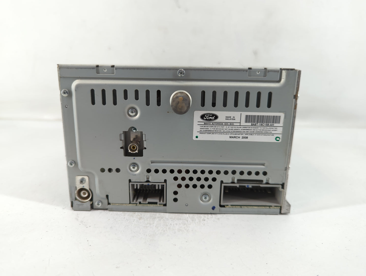 2009 Ford Flex Radio AM FM Cd Player Receiver Replacement P/N:8A8T-19C107-AH Fits OEM Used Auto Parts - Oemusedautoparts1.co