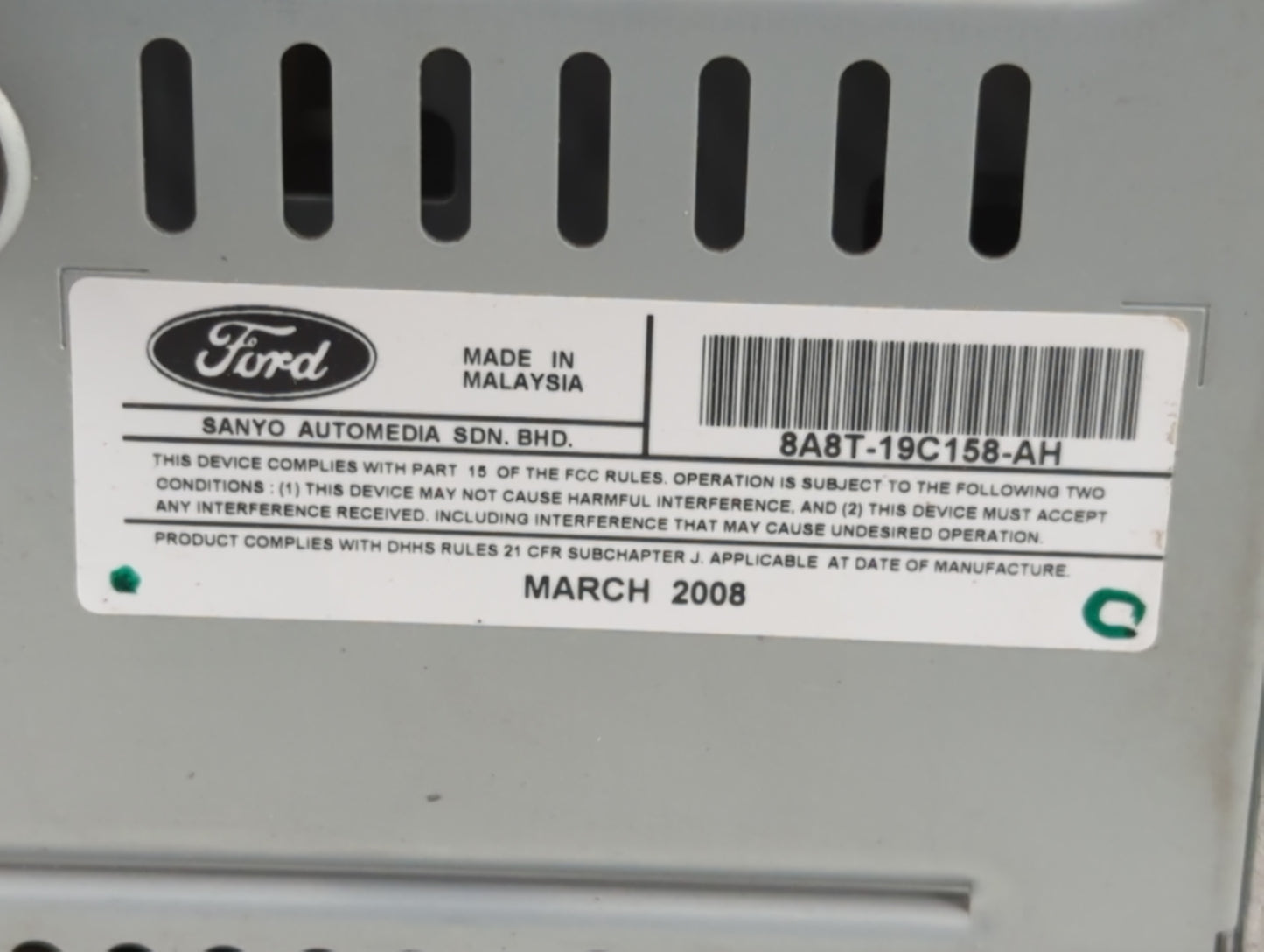 2009 Ford Flex Radio AM FM Cd Player Receiver Replacement P/N:8A8T-19C107-AH Fits OEM Used Auto Parts - Oemusedautoparts1.co