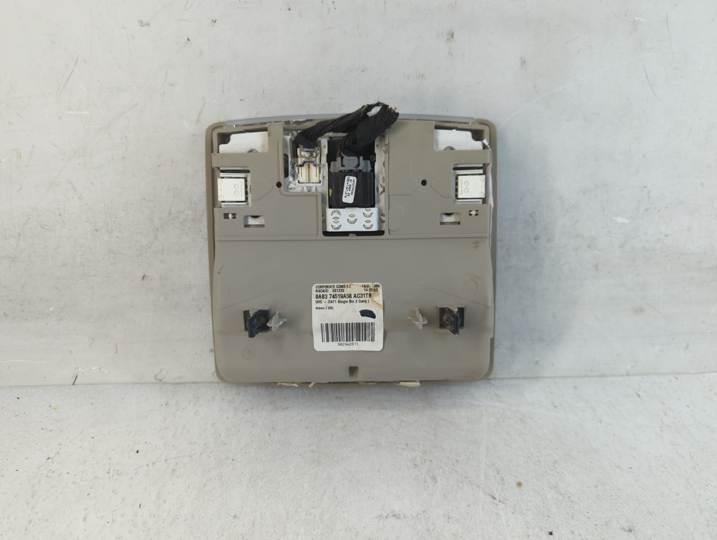 2009-2012 Ford Flex Overhead Roof Console 888778 - Oemusedautoparts1.com